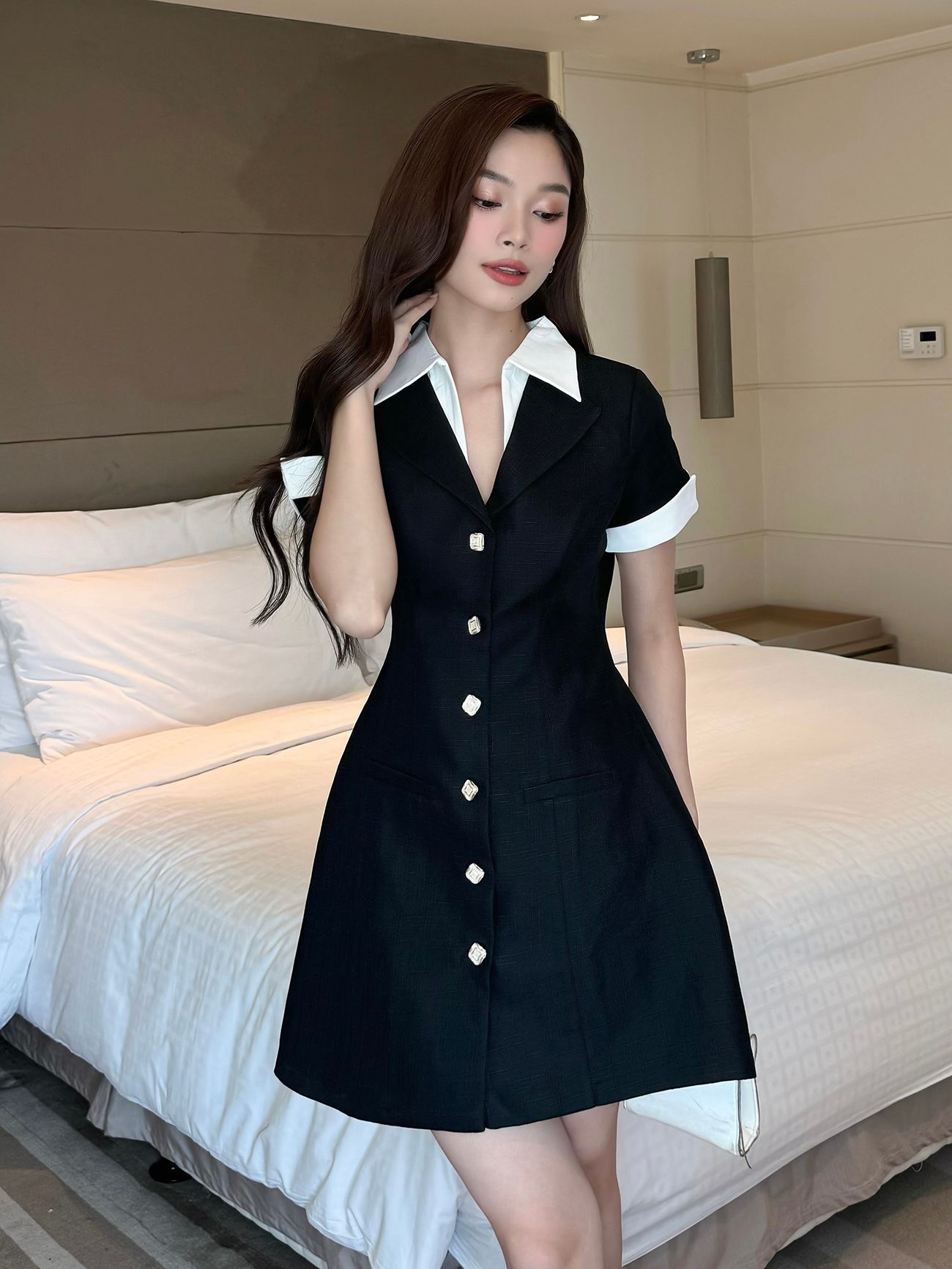 Đầm sơ mi chữ A phối cổ trắng - D3421
