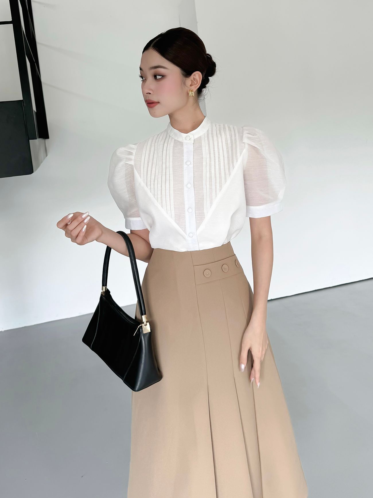 Áo sơ mi tay ngắn xếp phồng - A3753T
