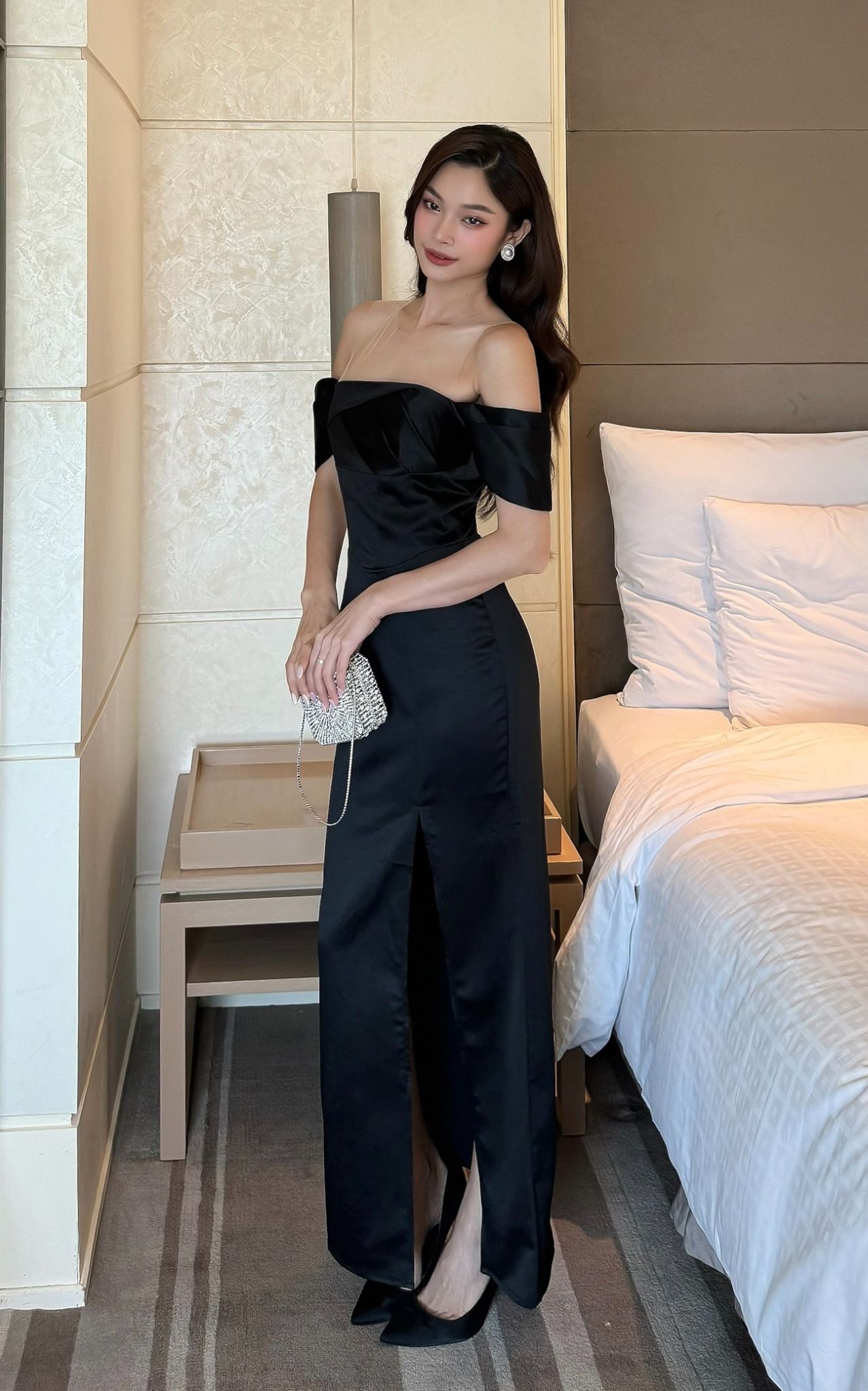 Đầm maxi form body suông xẻ tà phối lưới vai -D3426