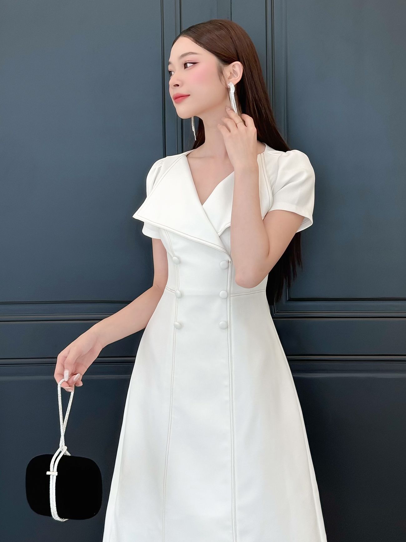Đầm xòe dáng dài nút bọc viền chỉ nổi -D3742