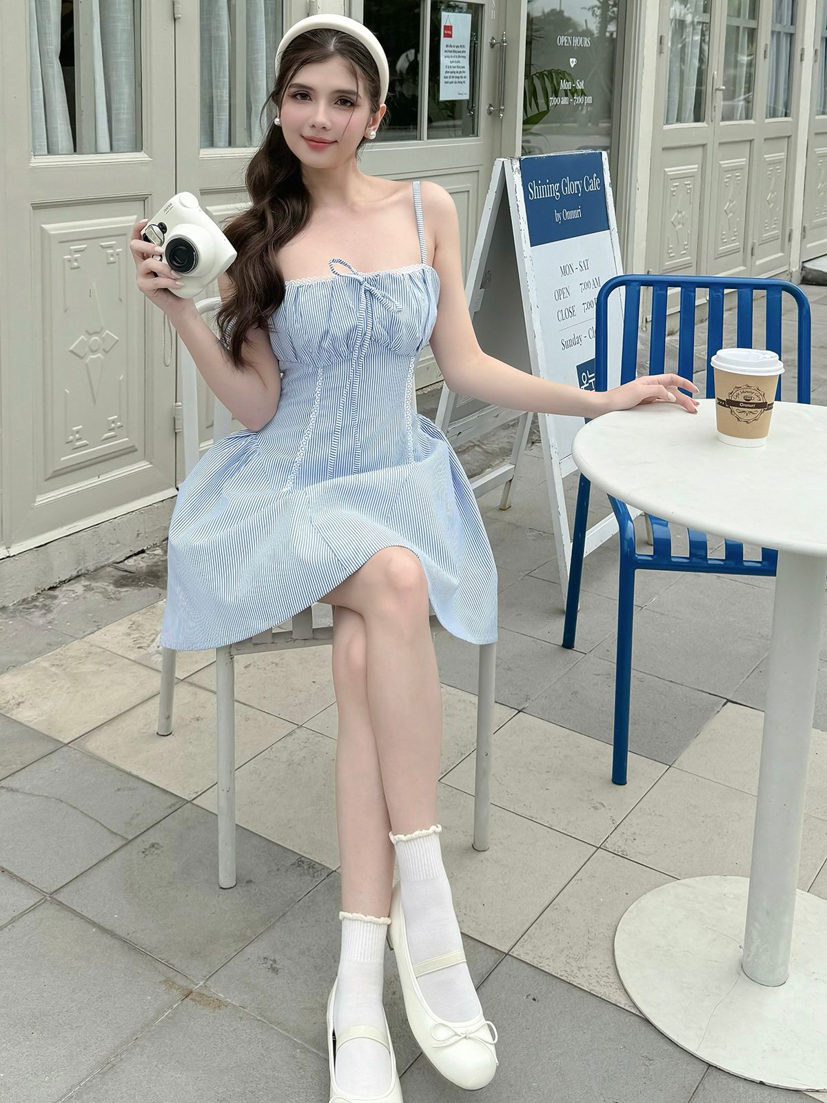 Đầm ngắn xoè nhún hông 2 dây xếp ngực chất cotton - D4084B