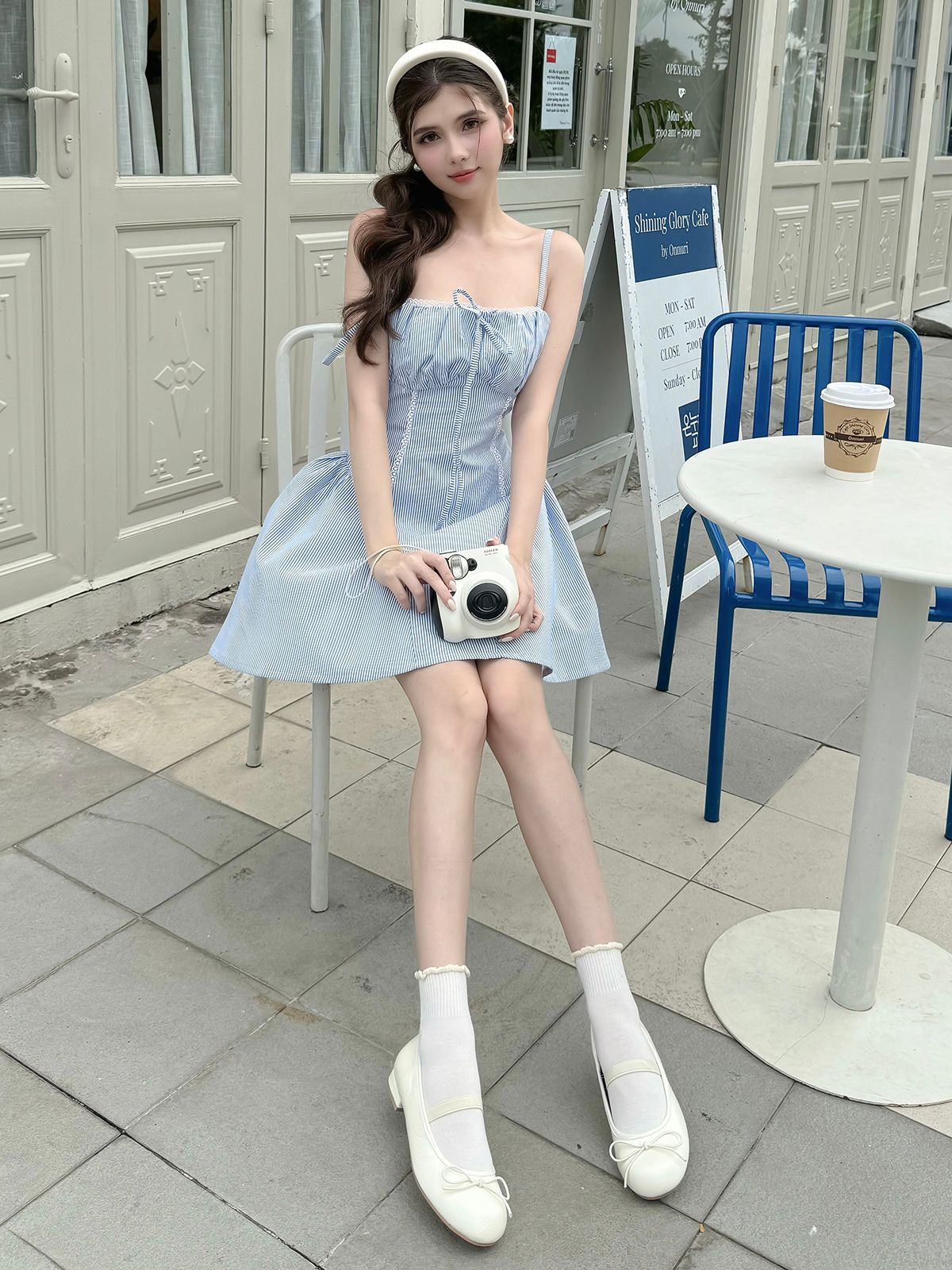 Đầm ngắn xoè nhún hông 2 dây xếp ngực chất cotton - D4084B