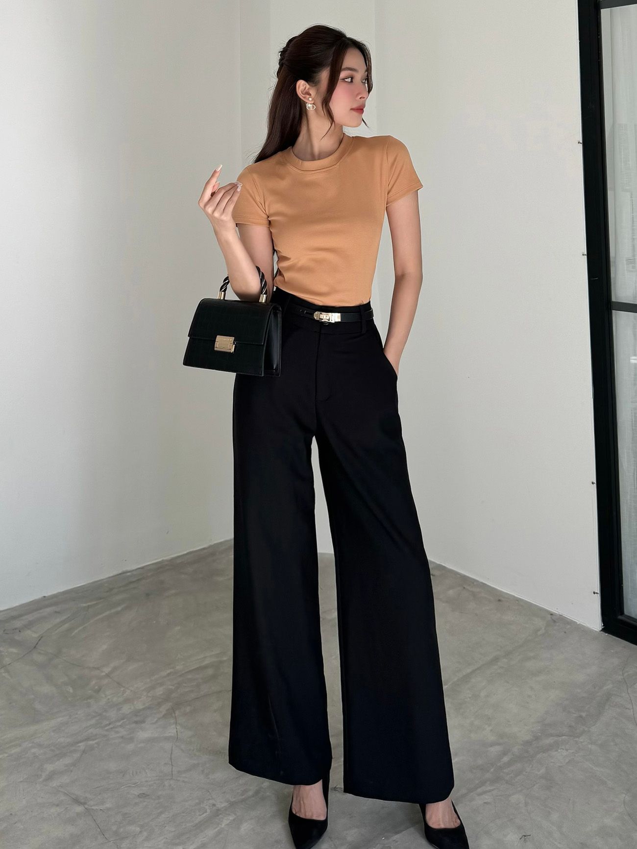 Áo thun trơn tay ngắn cổ tròn - A3437
