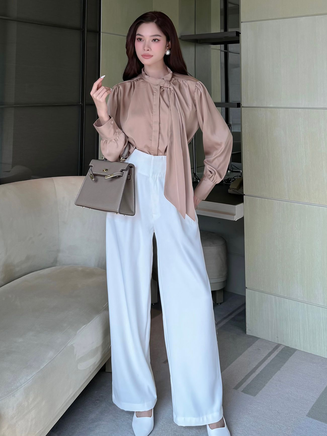 Áo sơ mi lụa tay dài phối tà nơ - A3519