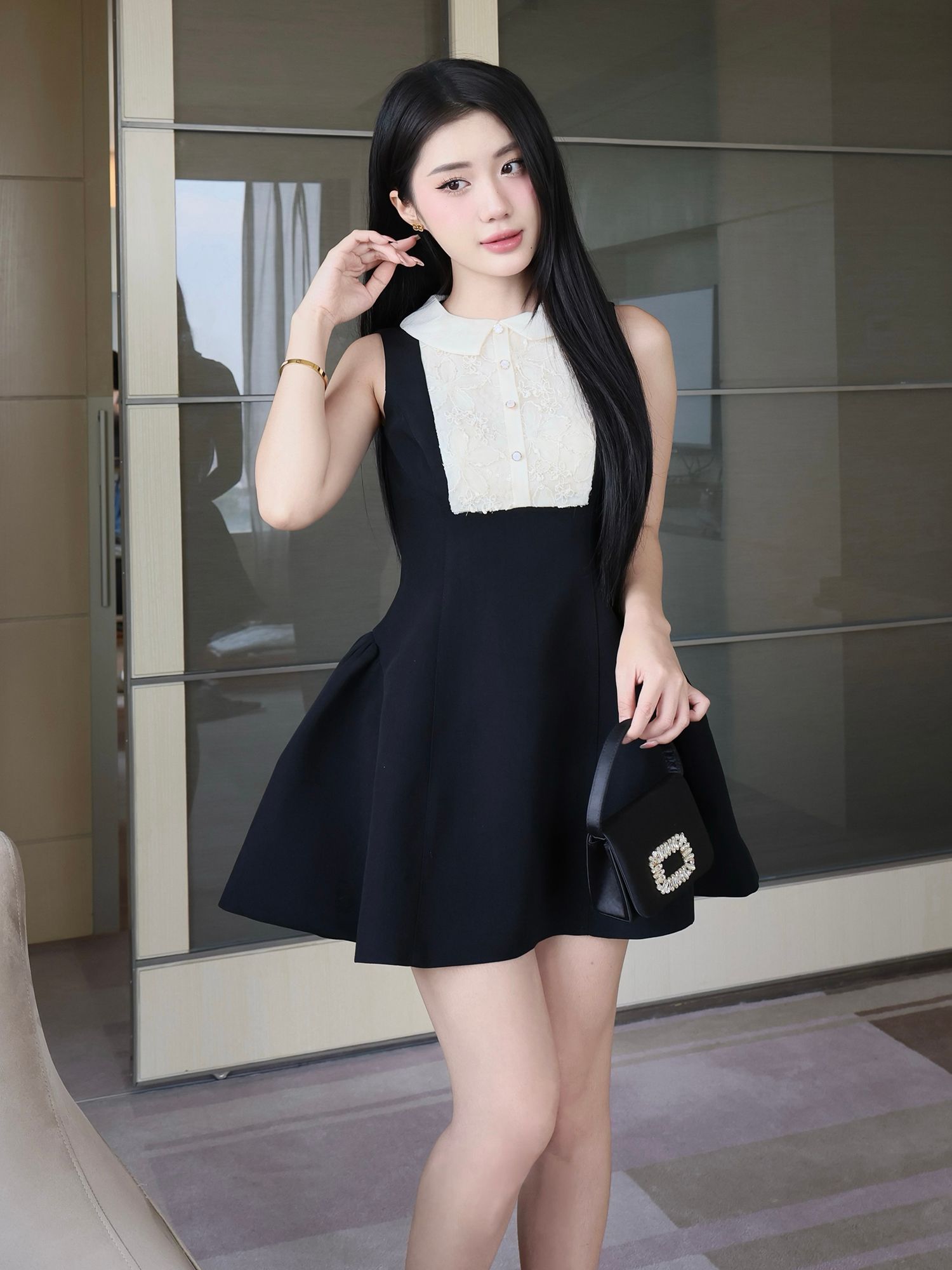Đầm ngắn cổ lá sen đính cườm tùng xòe chất cotton tuyết-D4290A
