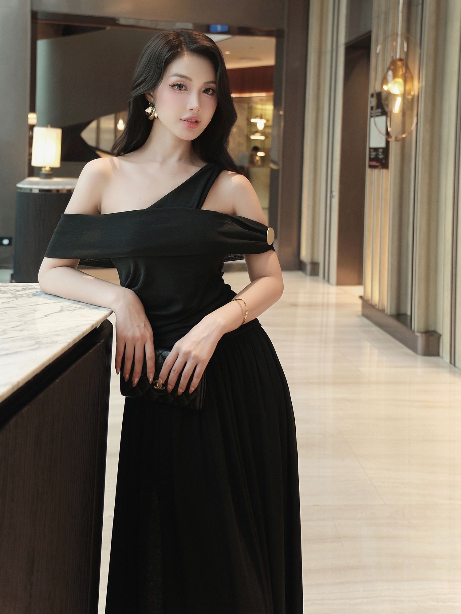 Đầm dài trễ vai tùng váy xếp ly - D4244B