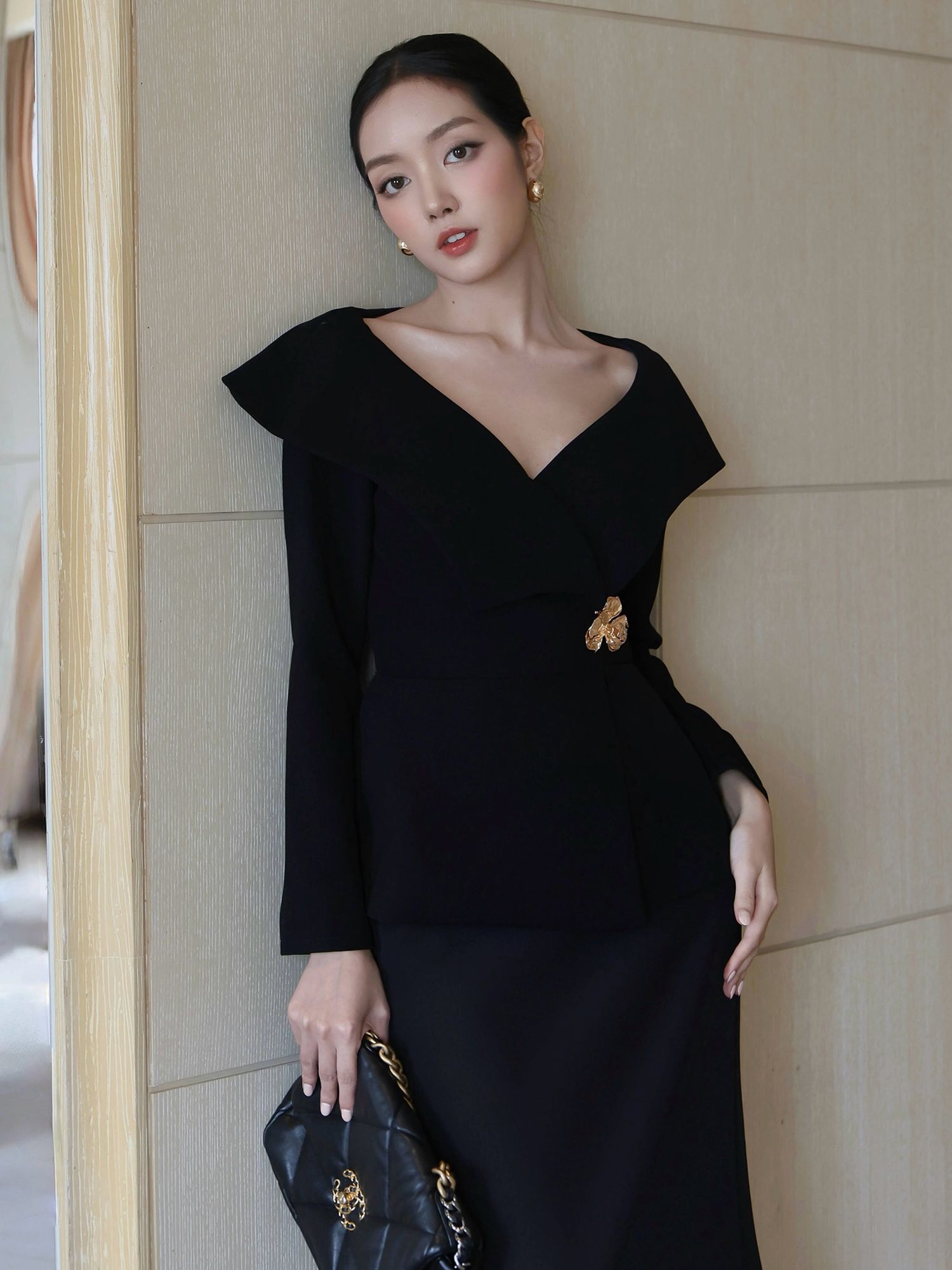 Áo kiểu peplum phối lá cổ bản to – A4305B