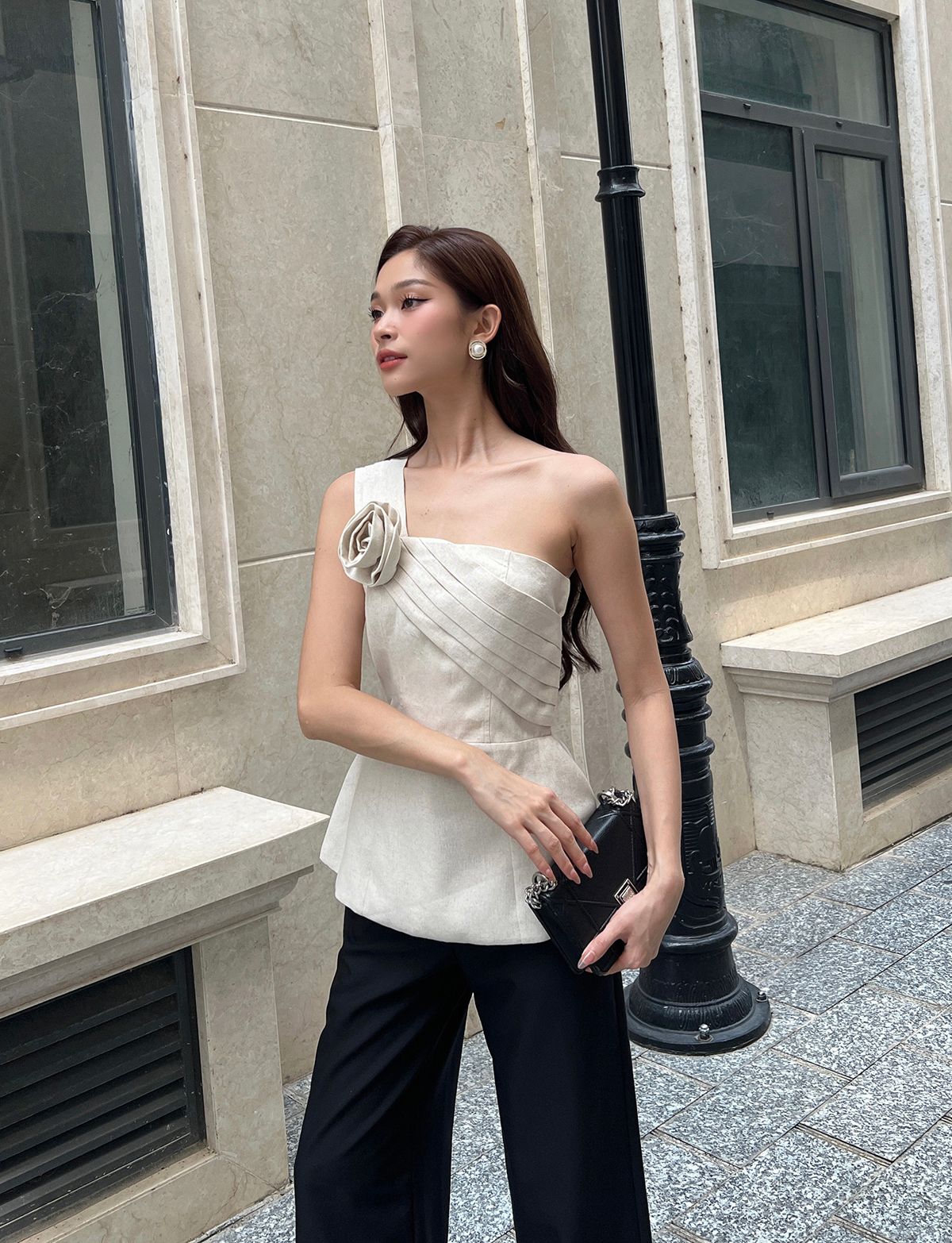 Áo kiểu peplum xếp vải chéo - A2568