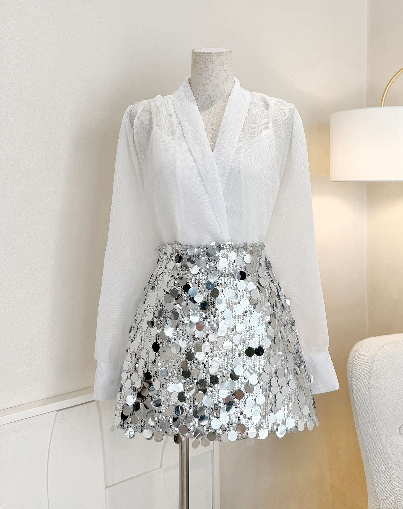 Set áo kiểu phối chân váy sequin - K2868