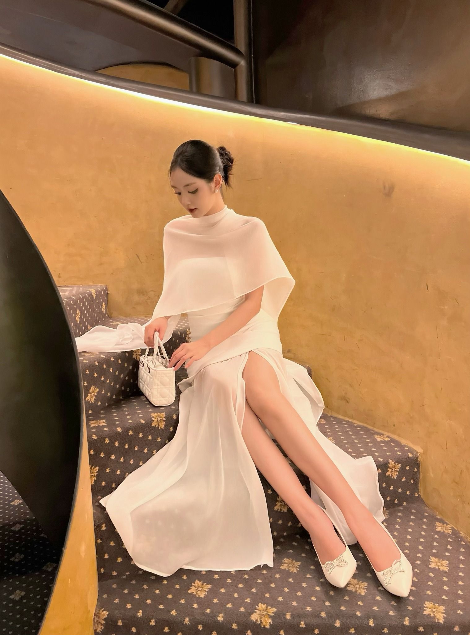 Đầm cúp ngực tiệc dài tùng voan D4390B