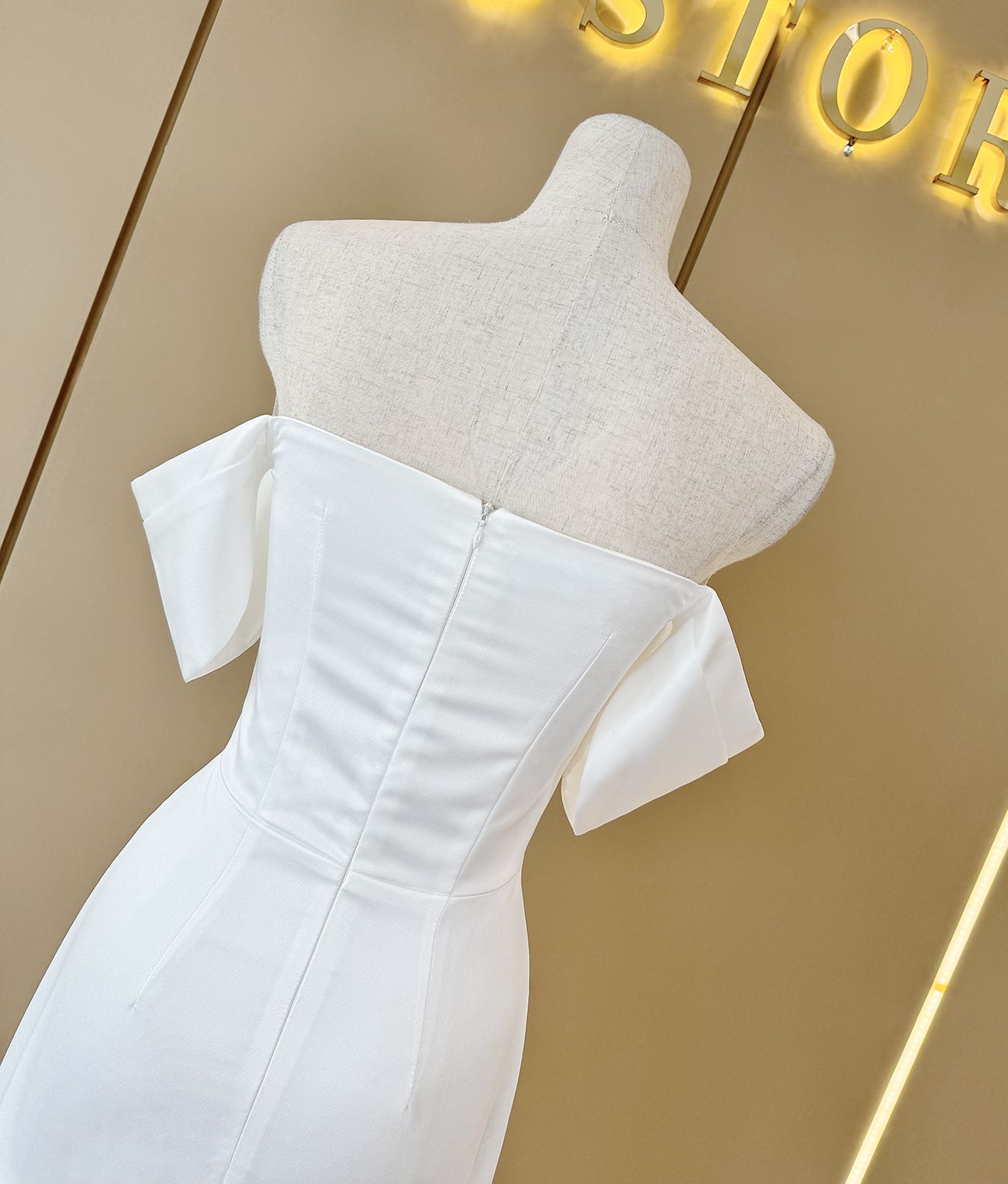 Đầm maxi form body suông xẻ tà phối lưới vai -D3426