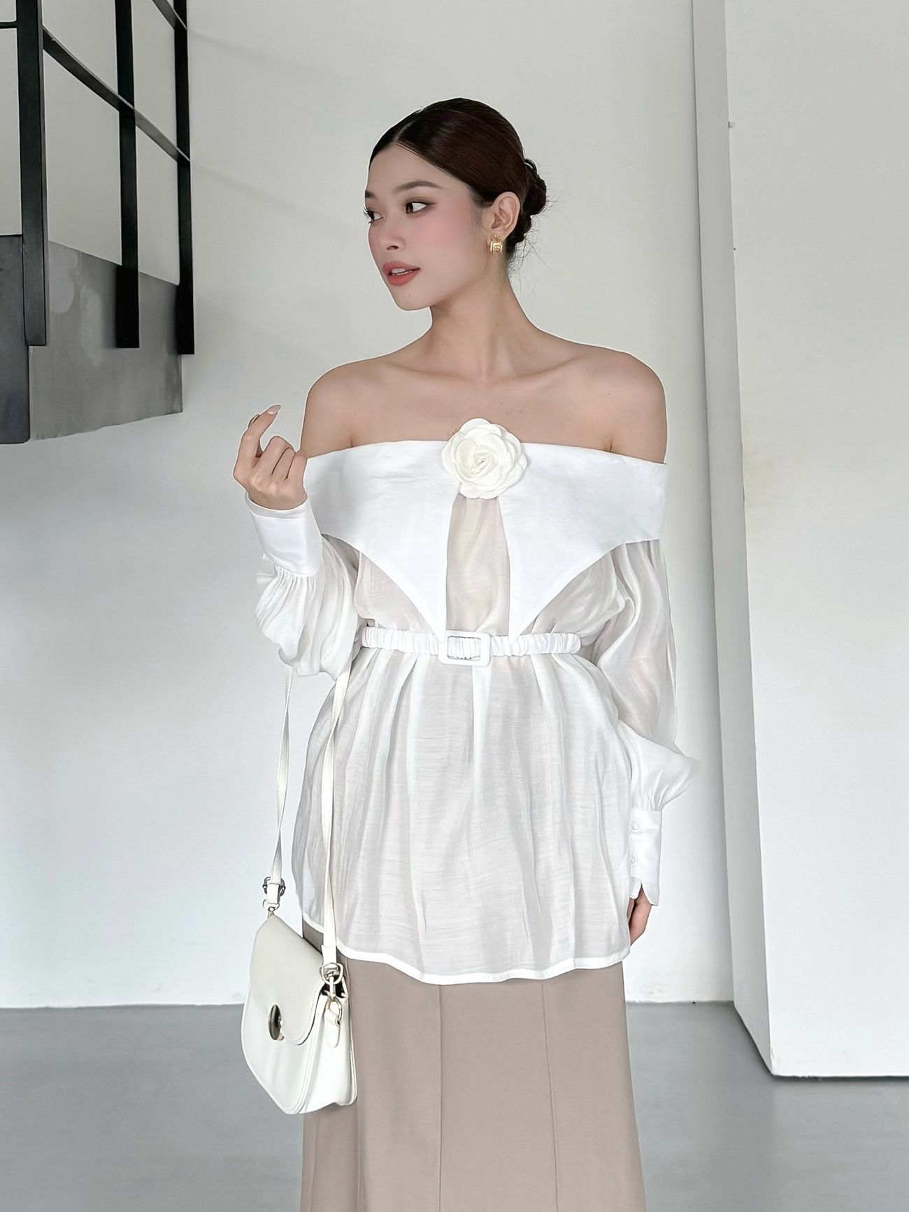 Áo baby doll phối lá cổ nhọn - A3662T