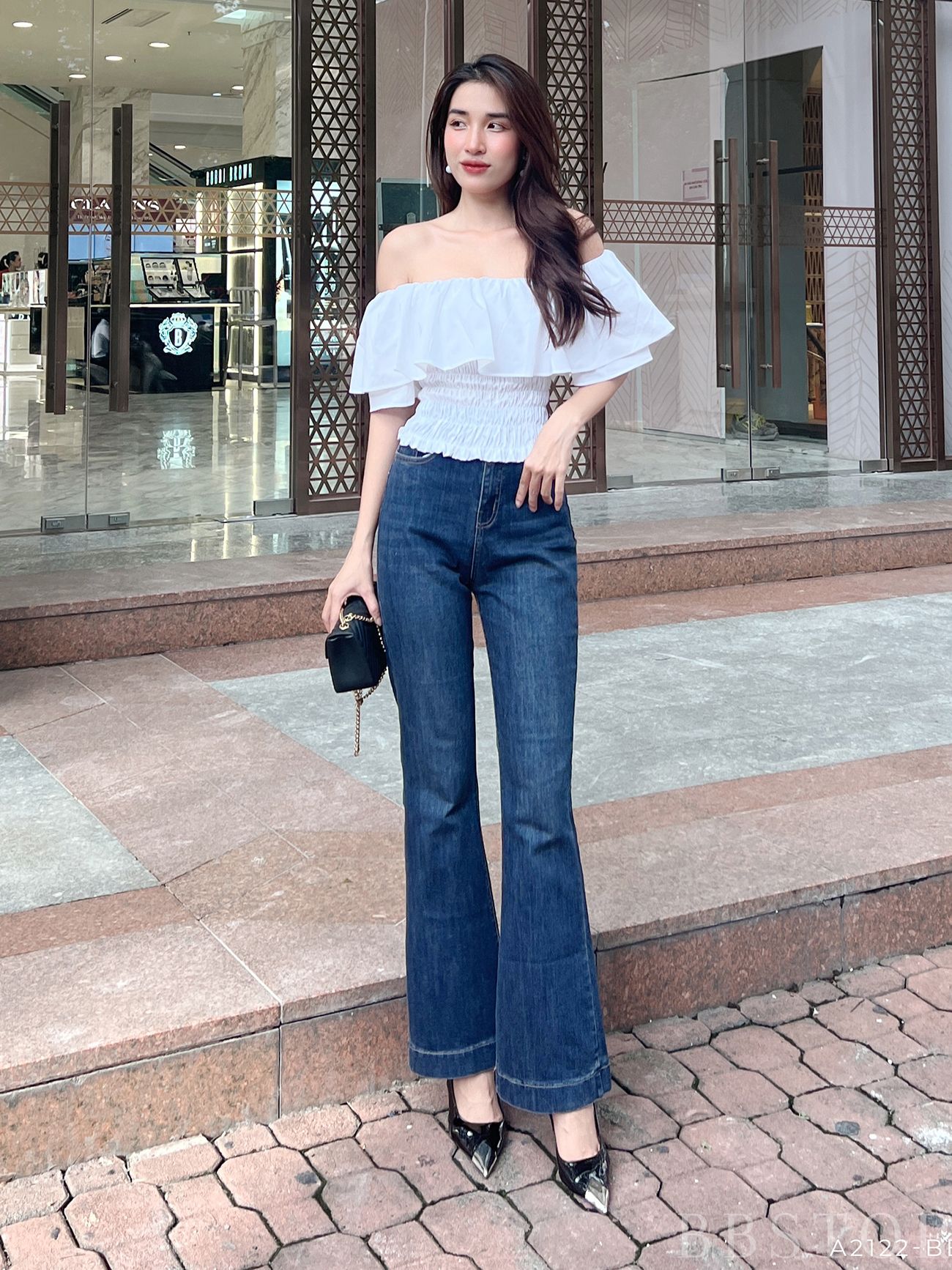 Quần jean ống loe bảng lai to - BBQ1671S