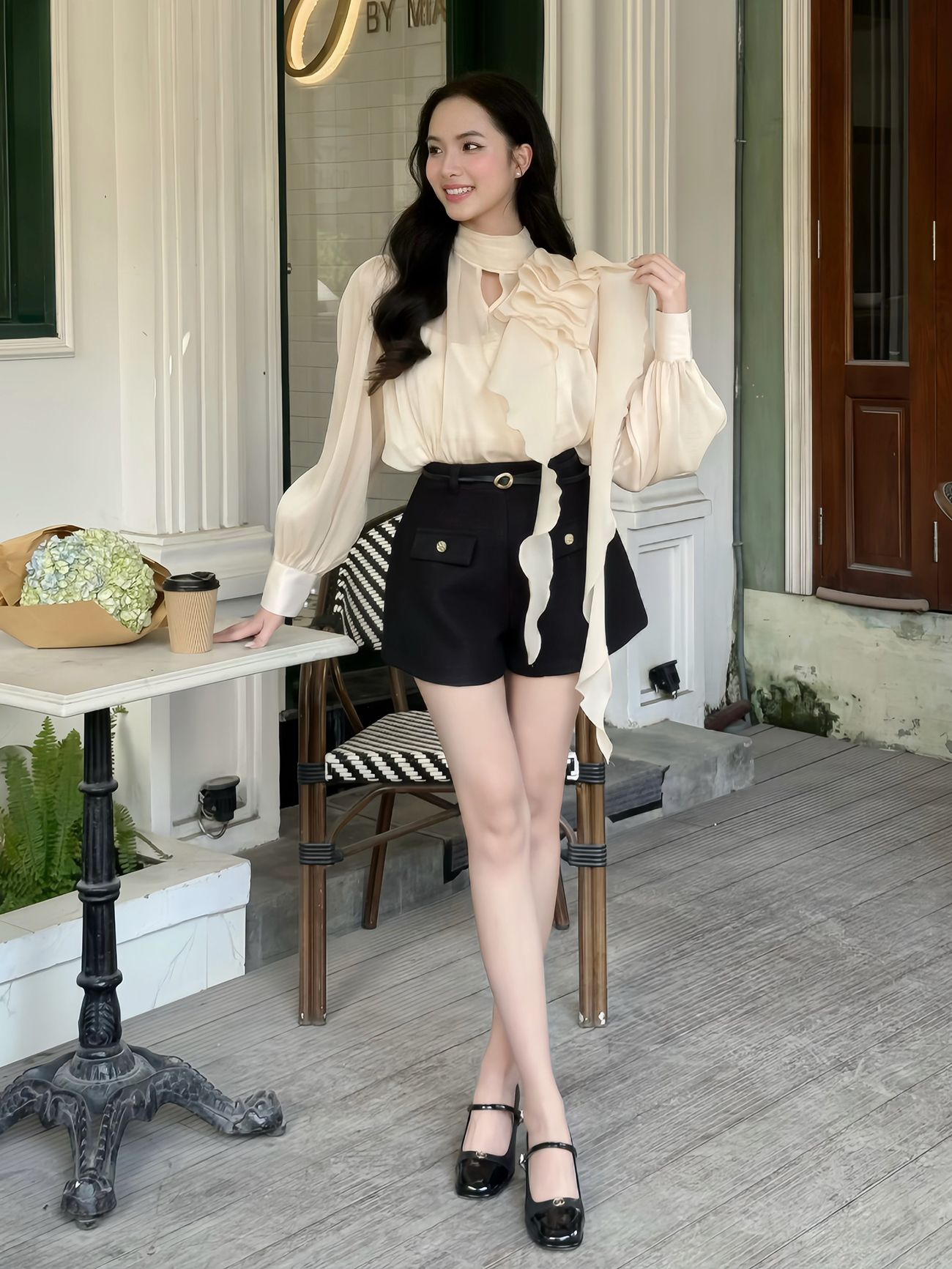 Quần shorts nữ ngắn phối túi trước chất bố gân cao cấp-Q4245T