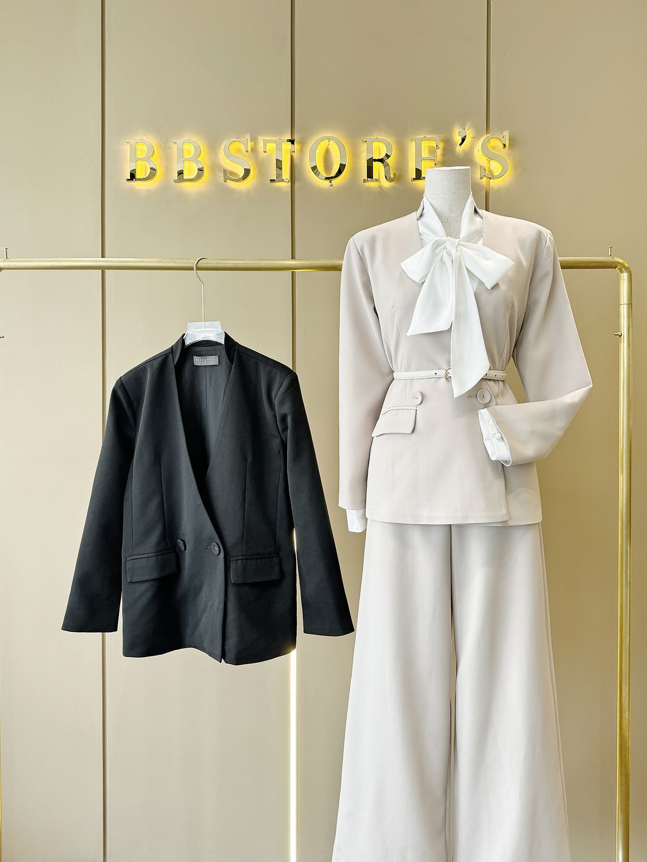 Áo blazer tay dài cổ V - A3617