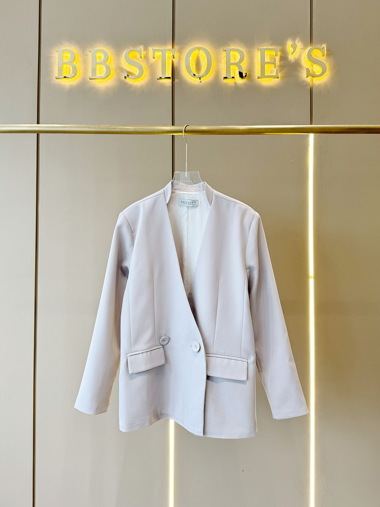 Áo blazer tay dài cổ V - A3617