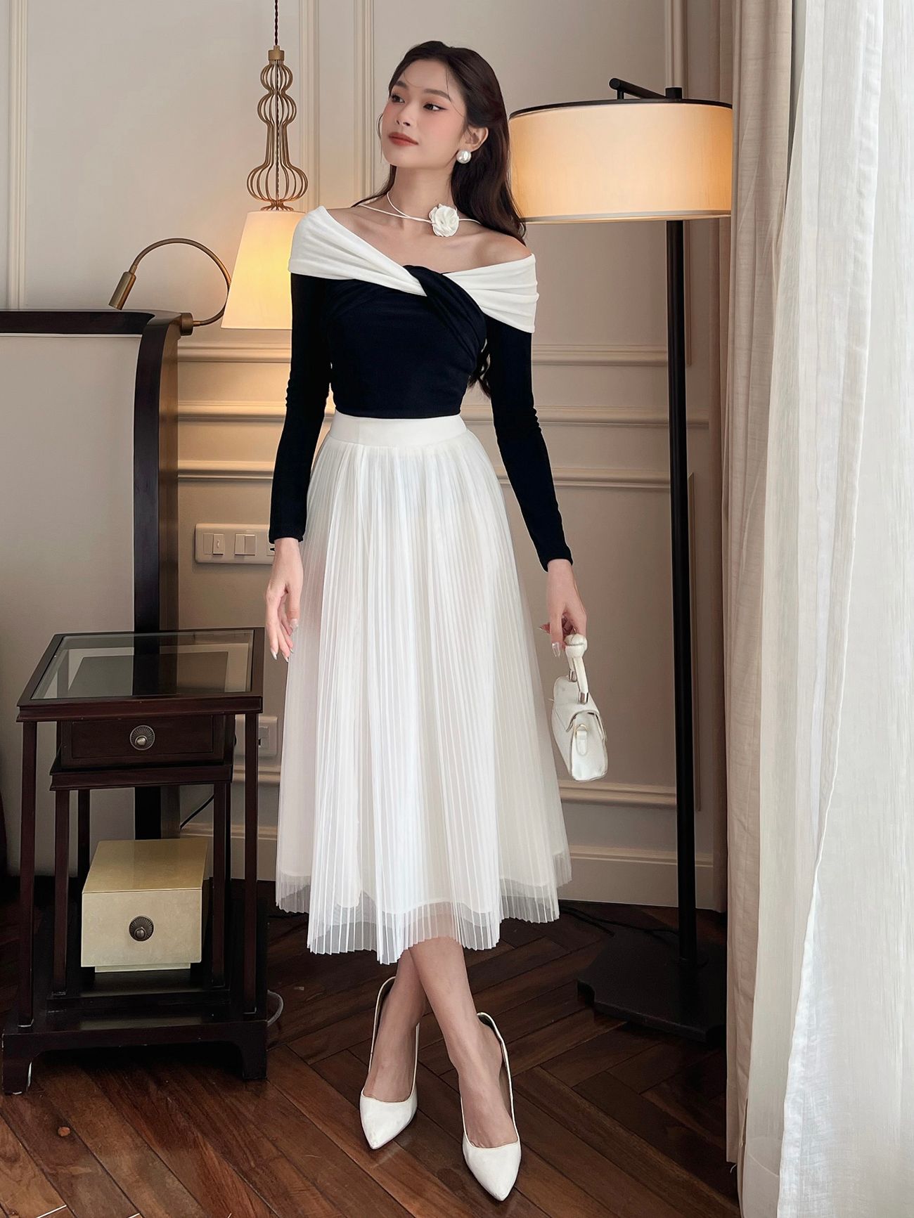 Chân váy dài vải lưới dập ly - V1629