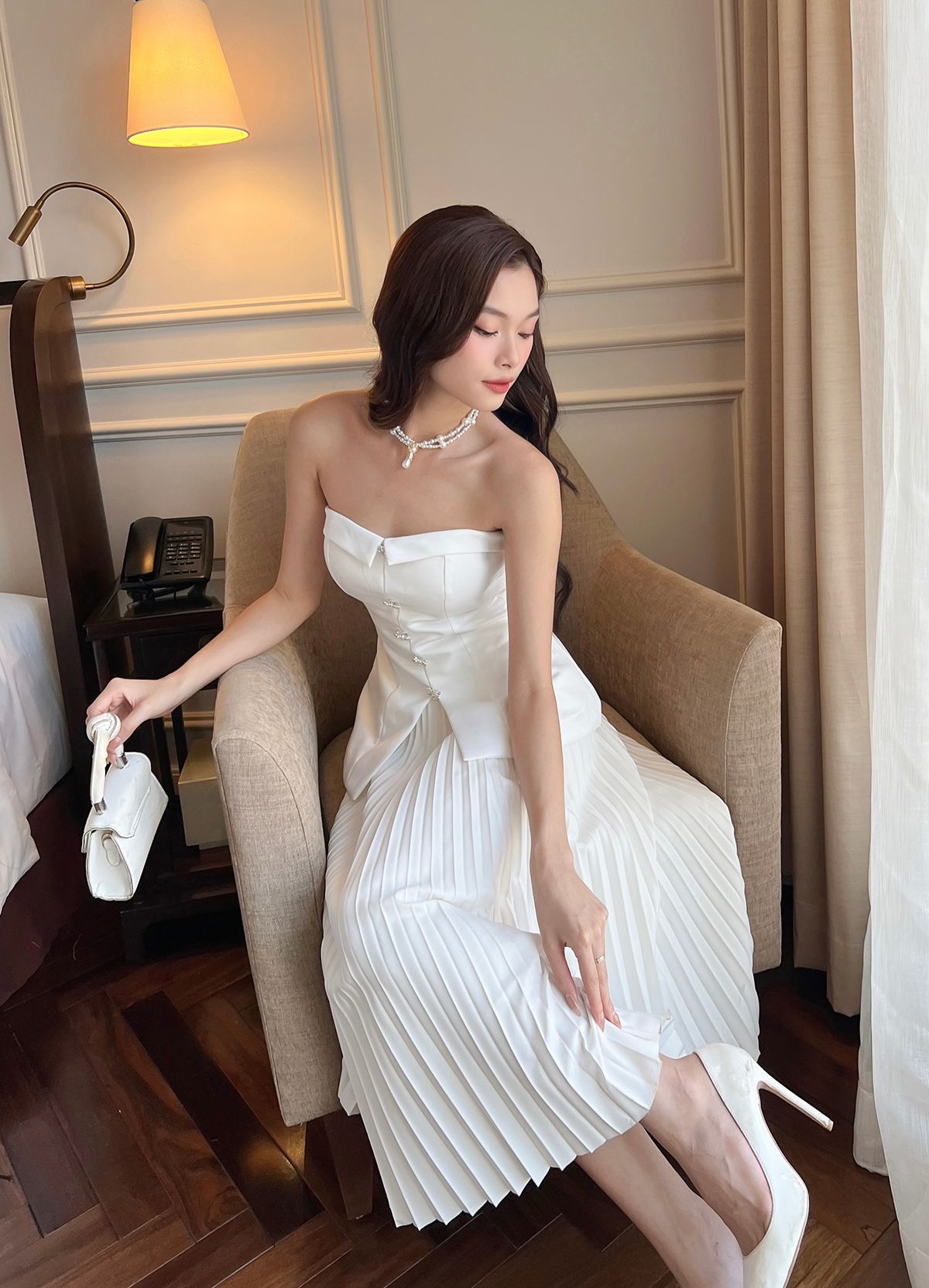 Áo kiểu peplum xẻ tà có cúp ngực - A2607