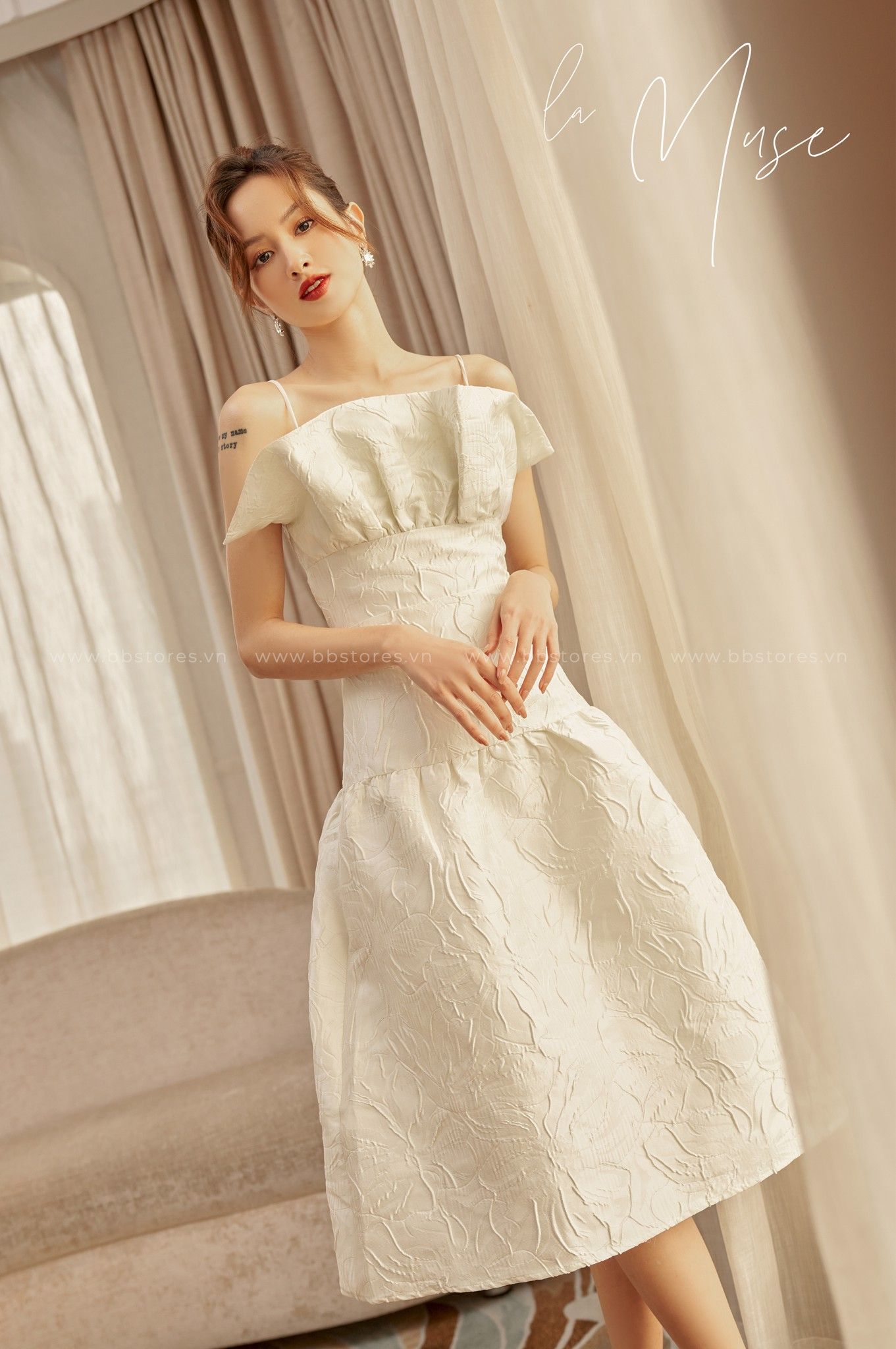 Lesii Dress