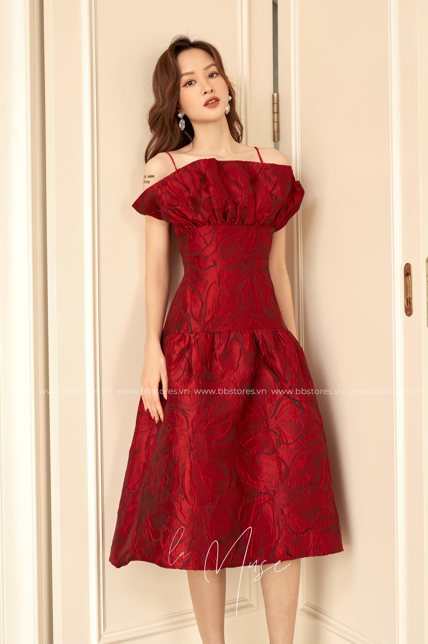 Lesii Dress