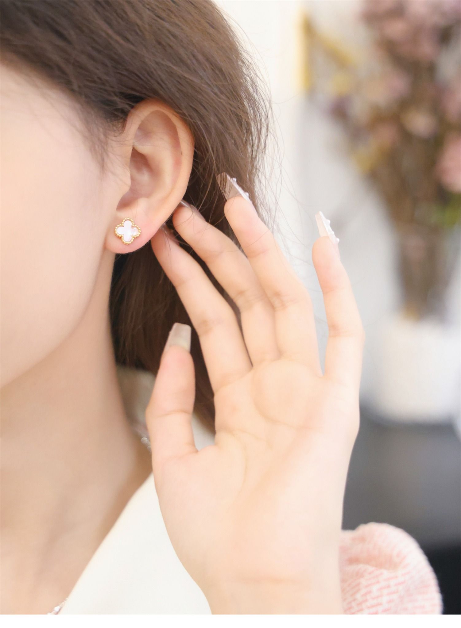 Bông tai nữ cỏ 4 lá-E15