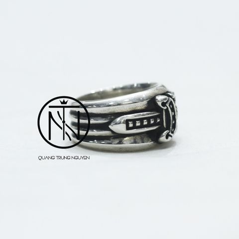 Chrome hearts  dagger ring