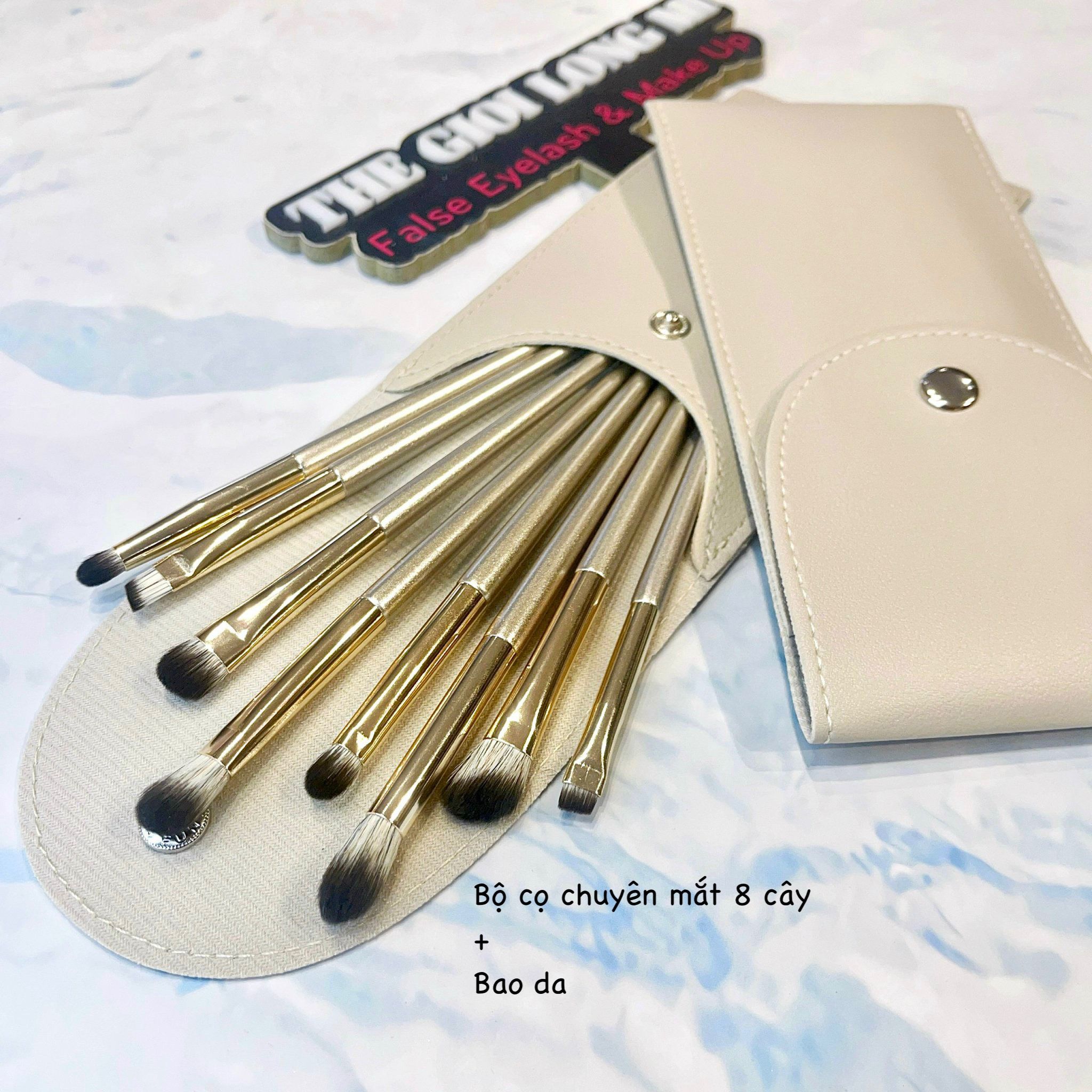 Set cọ trang điểm 8 cây chuyên dụng cho vùng mắt (tặng kèm bao da sang trọng) dễ dàng mang theo bất cứ đâu
