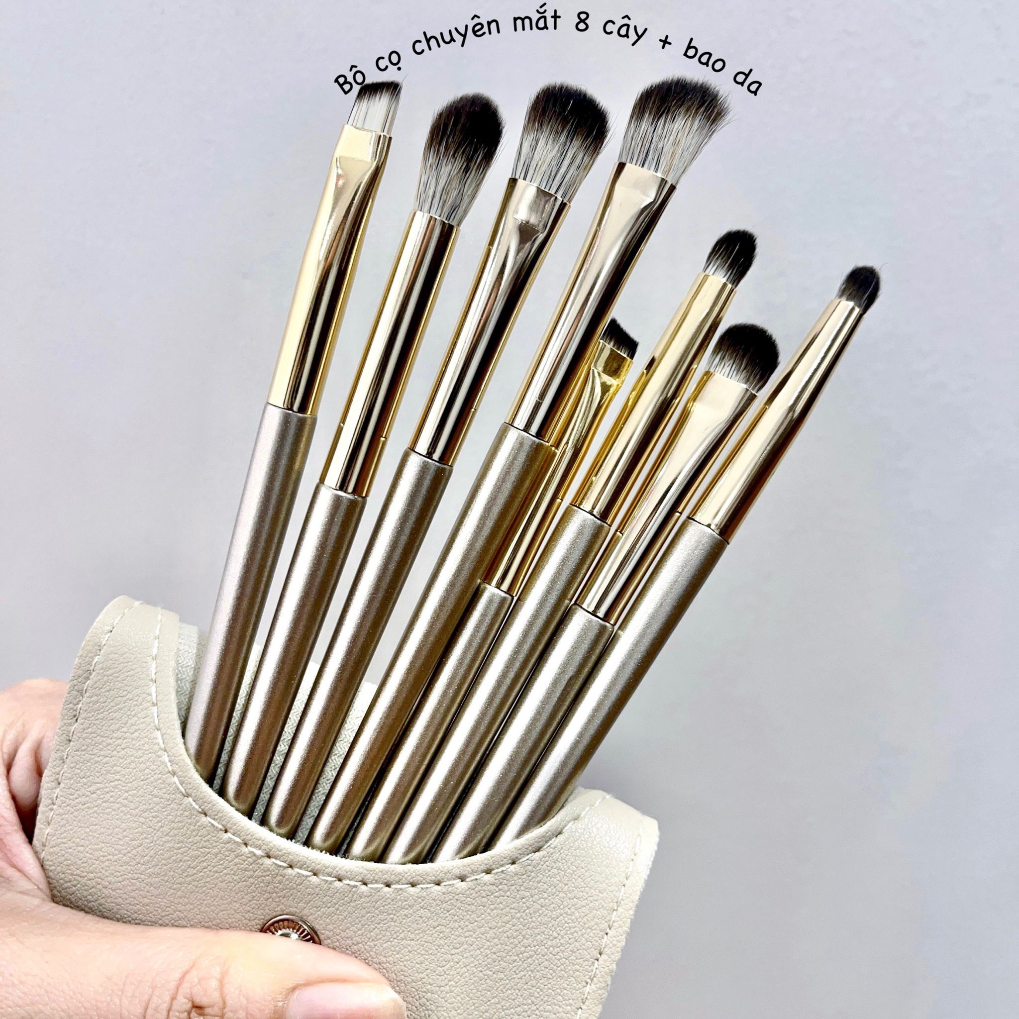 Set cọ trang điểm 8 cây chuyên dụng cho vùng mắt (tặng kèm bao da sang trọng) dễ dàng mang theo bất cứ đâu