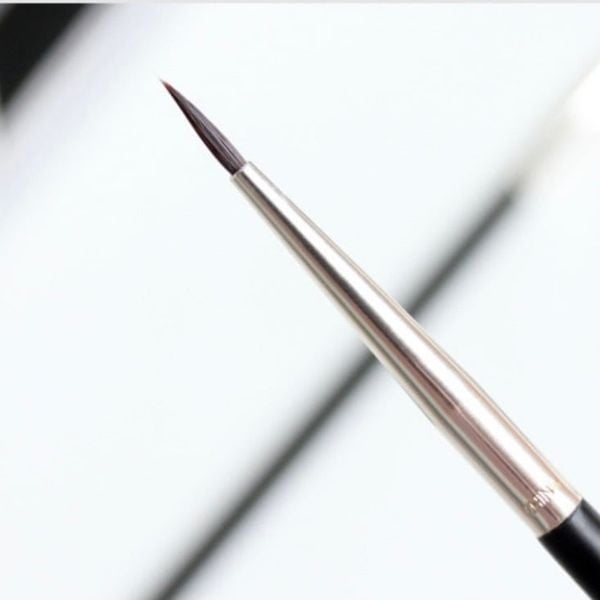 #1127 Cọ Eyeliner