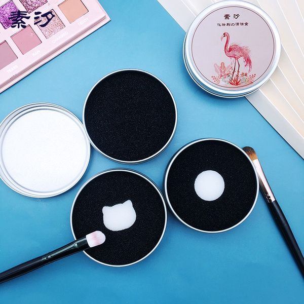 HỘP PHỦI CỌ CHIM HẠC ĐỎ