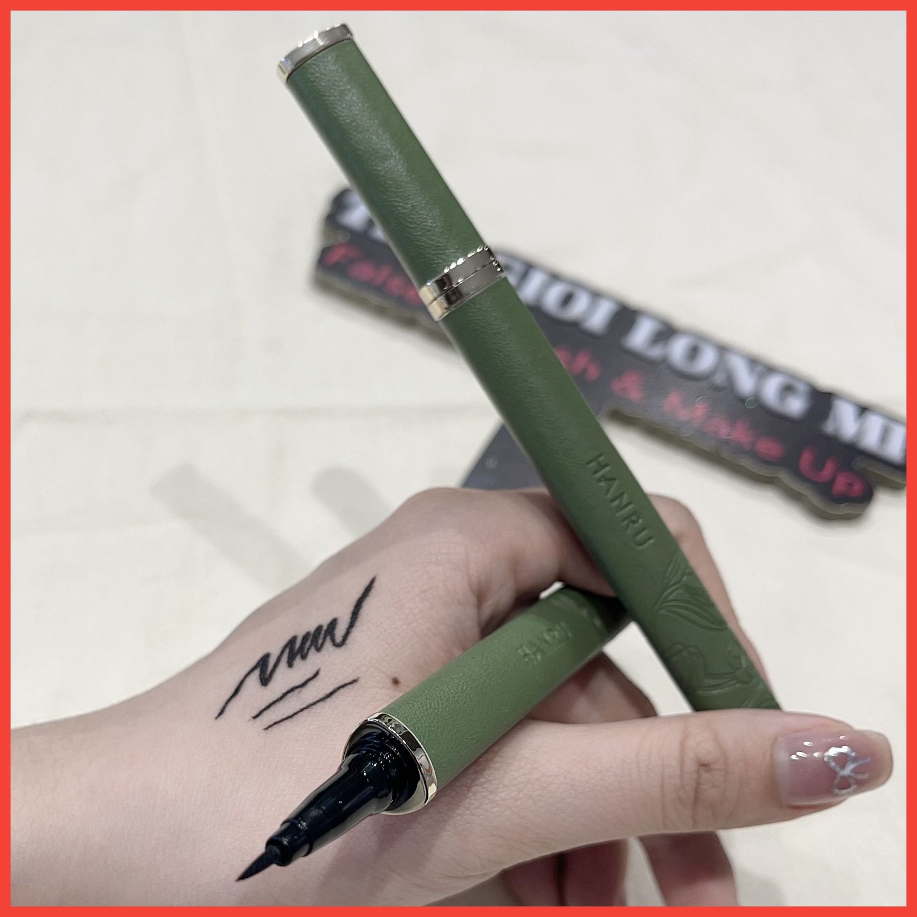 Tourmaline eye pencil vẽ mắt nước đến từ thương hiệu Hanru