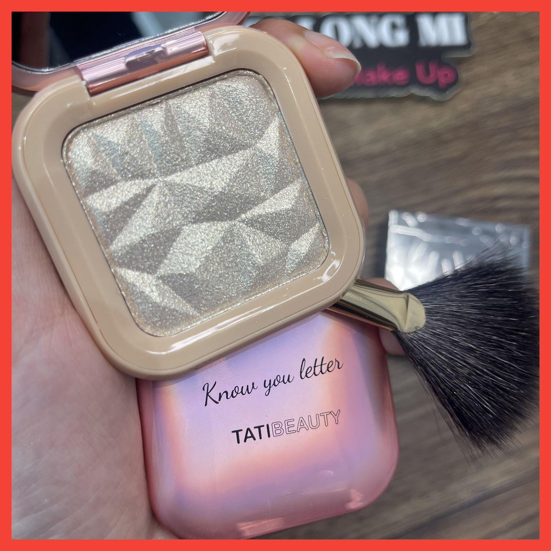 Know you letter hộp phấn nén bắt sáng higlight hình vuông cute xinh xỉu thương hiệu Tati Beauty