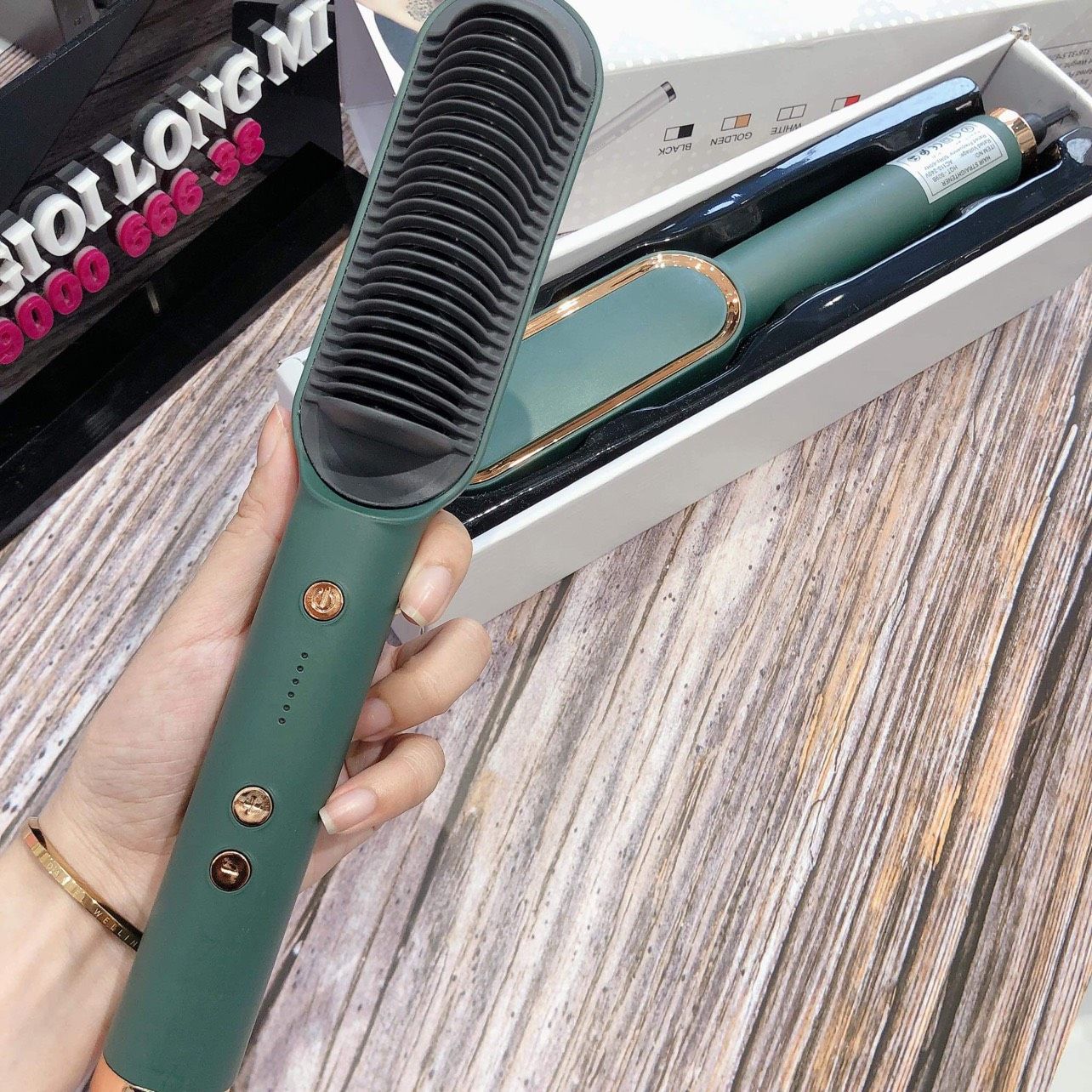 LƯỢC ĐIỆN CHẢI TÓC GIỮ NẾP