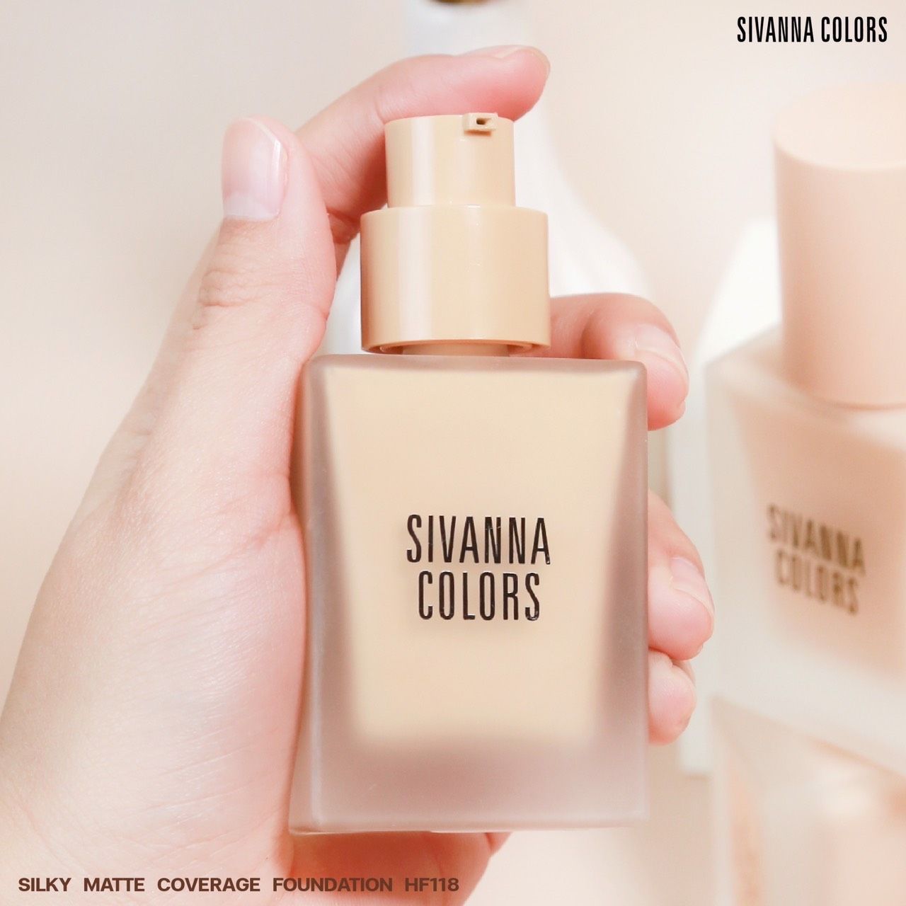 HF118 KEM NỀN SILKY MATTE SIVANNA COLORS