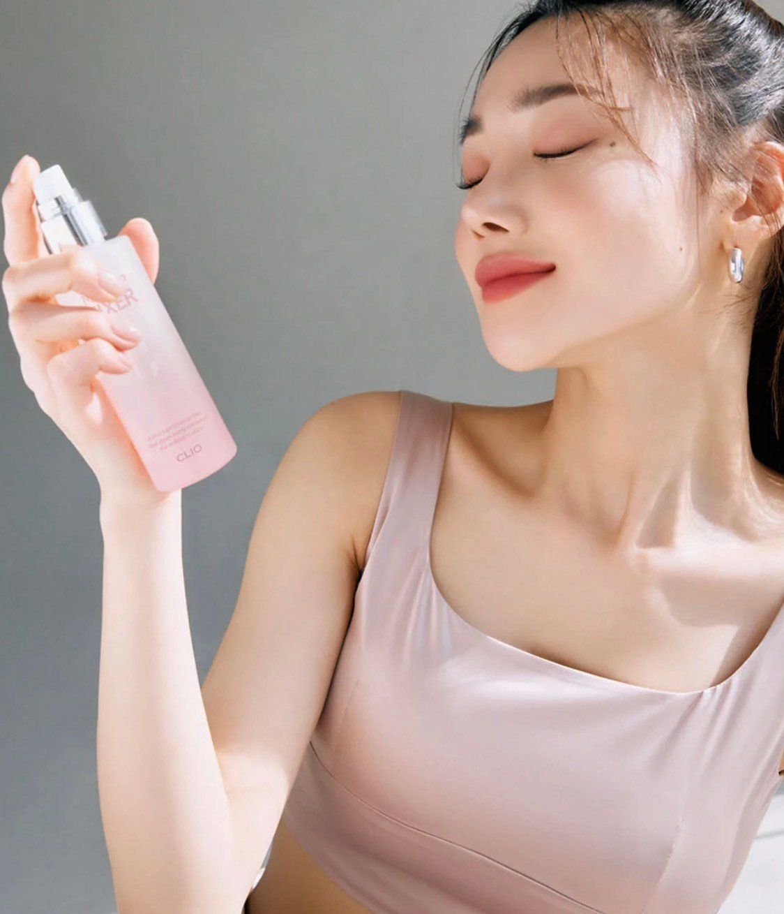 STAY EFFECT MAKE UP FIXER XỊT KHÓA NỀN CLIO CHAI HỒNG