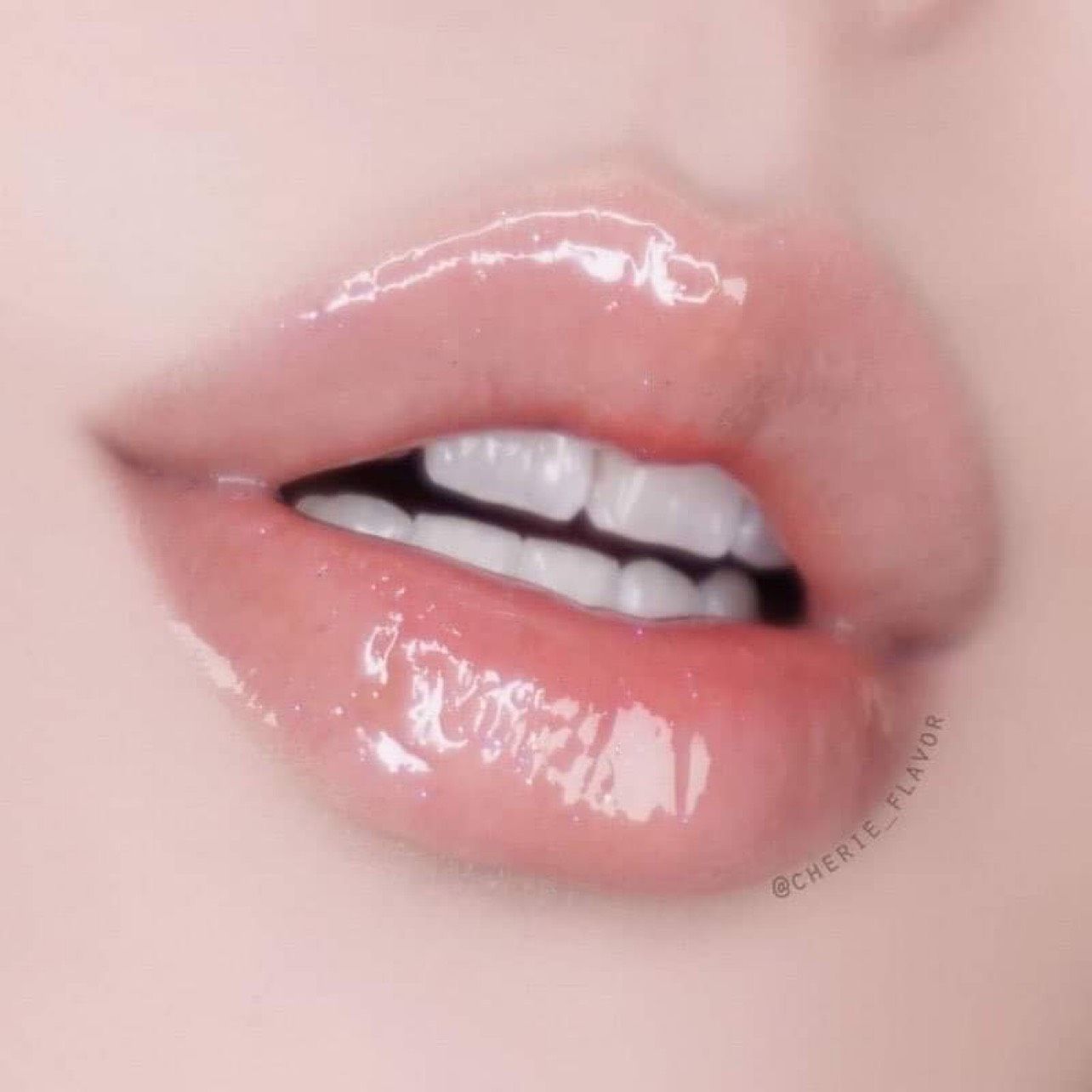 HONEY CLEAR GLOSS SON BÓNG MAX CHERIMOYA