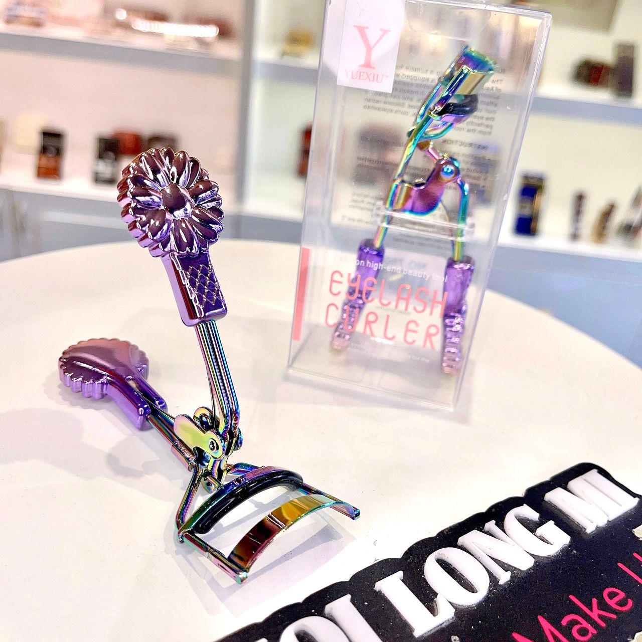 Purple Daisy bấm mi cán thép hình hoa cúc màu tím thương hiệu Yuexiu