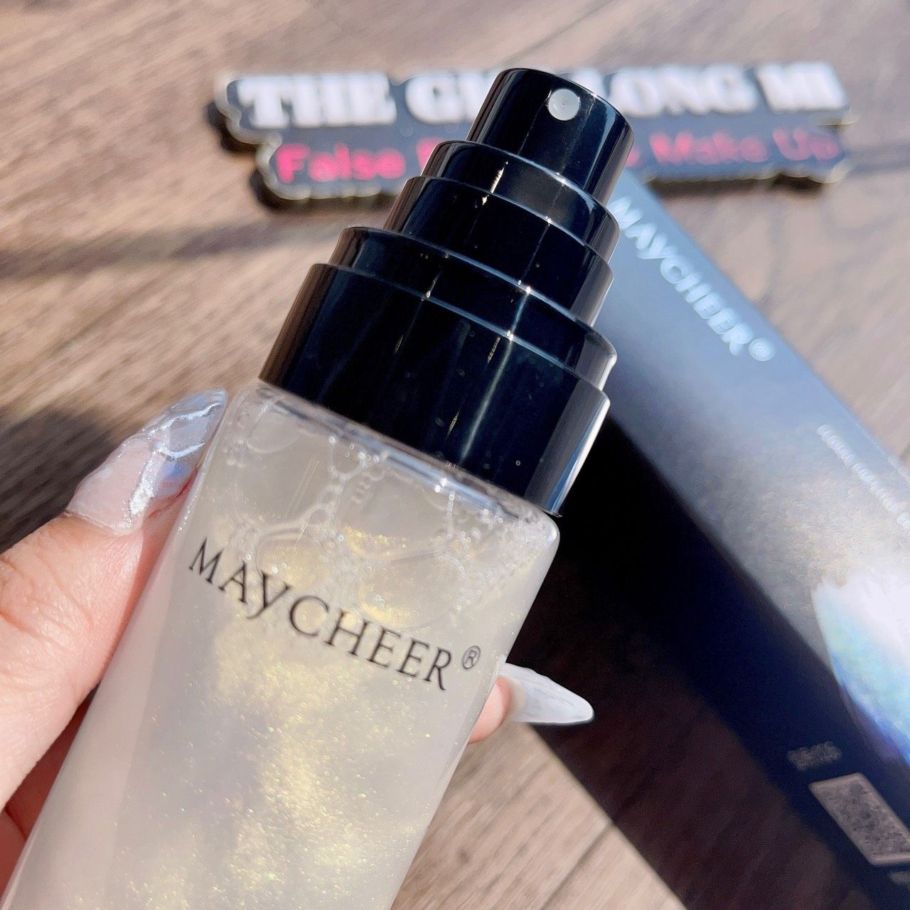 FLORAL MAKE UP SETTING SPRAY XỊT KHÓA NỀN TRANG ĐIỂM MAYCHEER