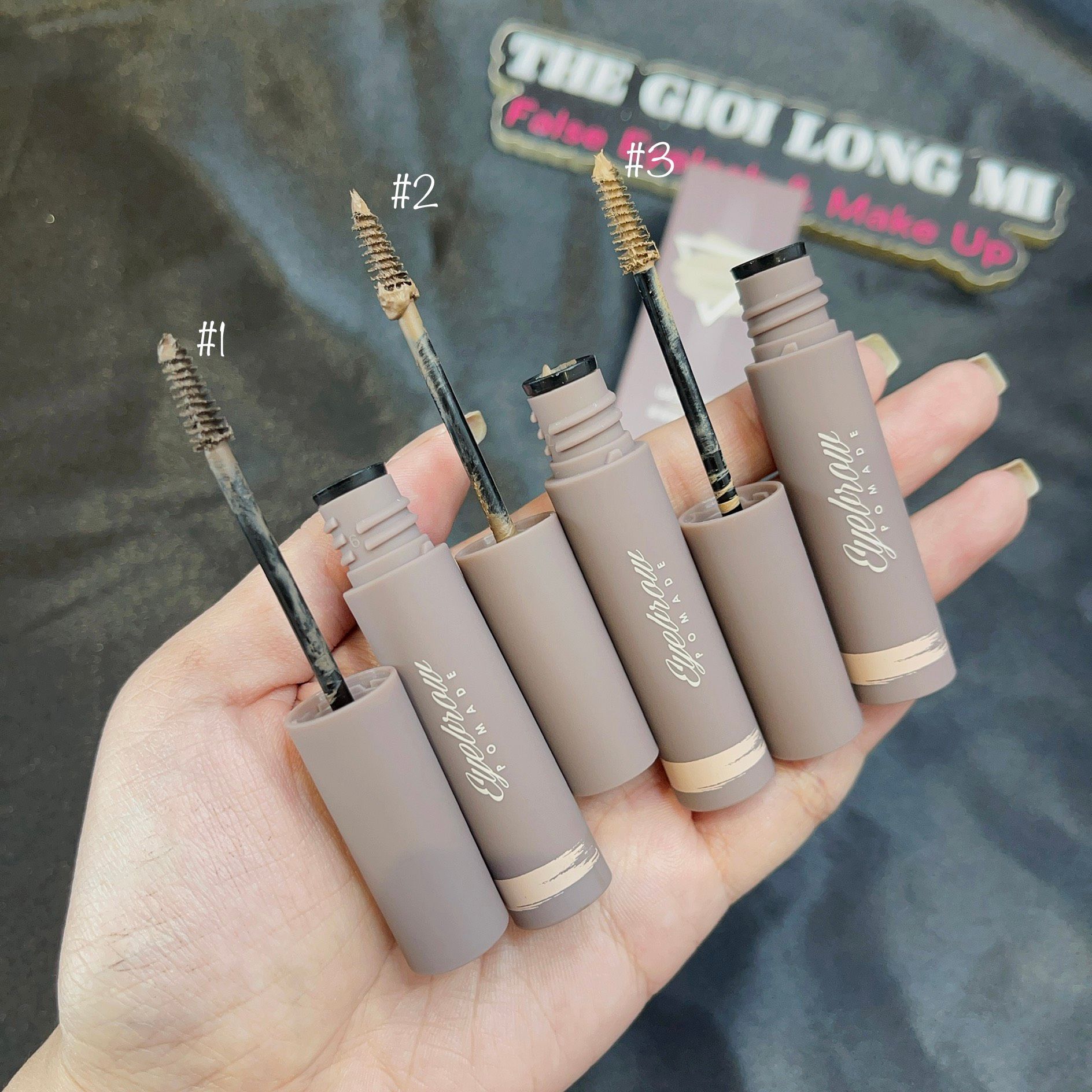Eyebrow Pomade mascara chuốt chân mày thương hiệu Wodwod