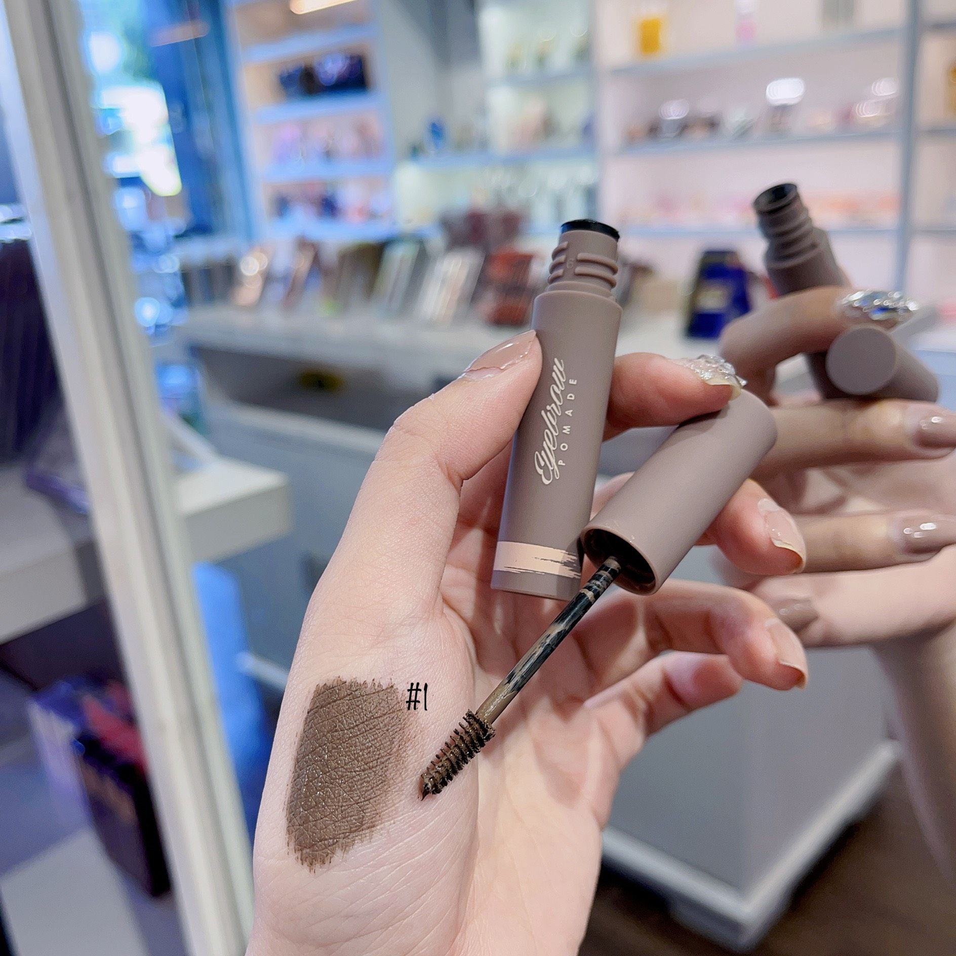 Eyebrow Pomade mascara chuốt chân mày thương hiệu Wodwod