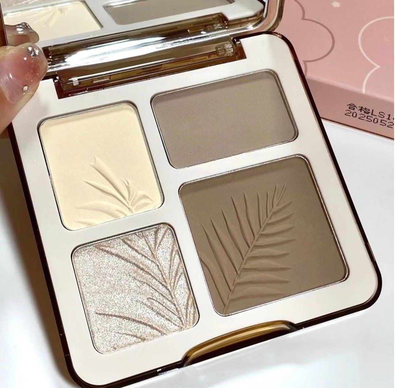 Highlight & Contour hộp phấn nén tạo khối bắt sáng thương hiệu Myho