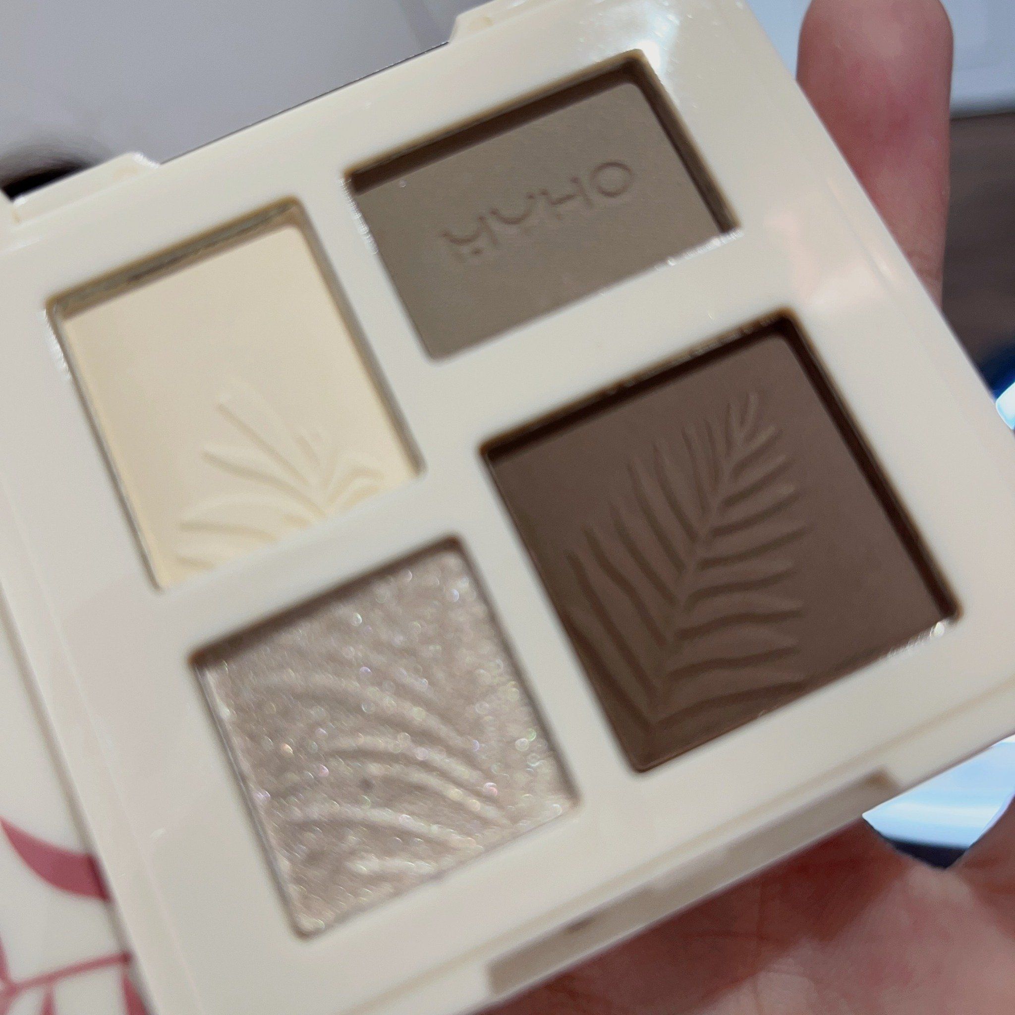 Highlight & Contour hộp phấn nén tạo khối bắt sáng thương hiệu Myho