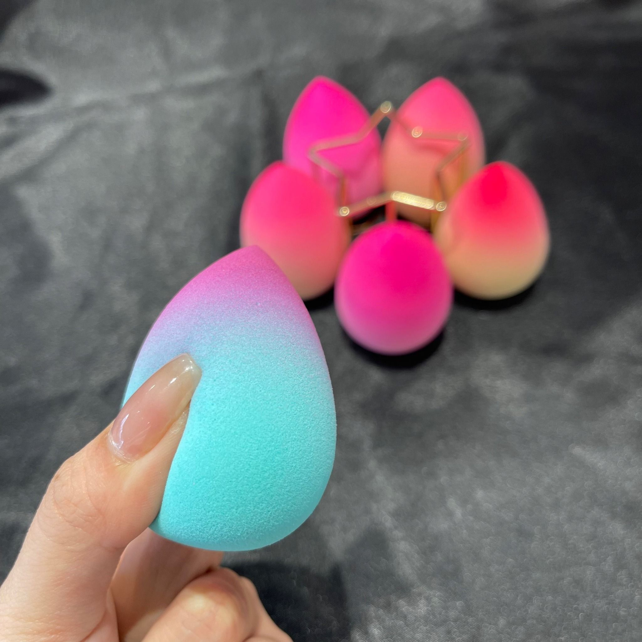 Beauty make-up the egg Set 2 mút trứng tán kem nền siêu xịn thương hiệu Futina