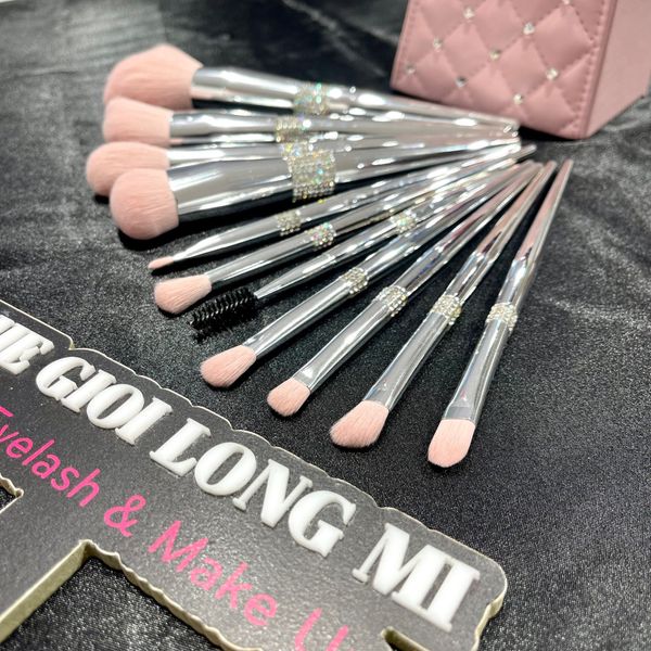 SS23 bộ cọ trang điểm cá nhân 11 cây lon da vuông hồng pastel đính đá lấp lánh