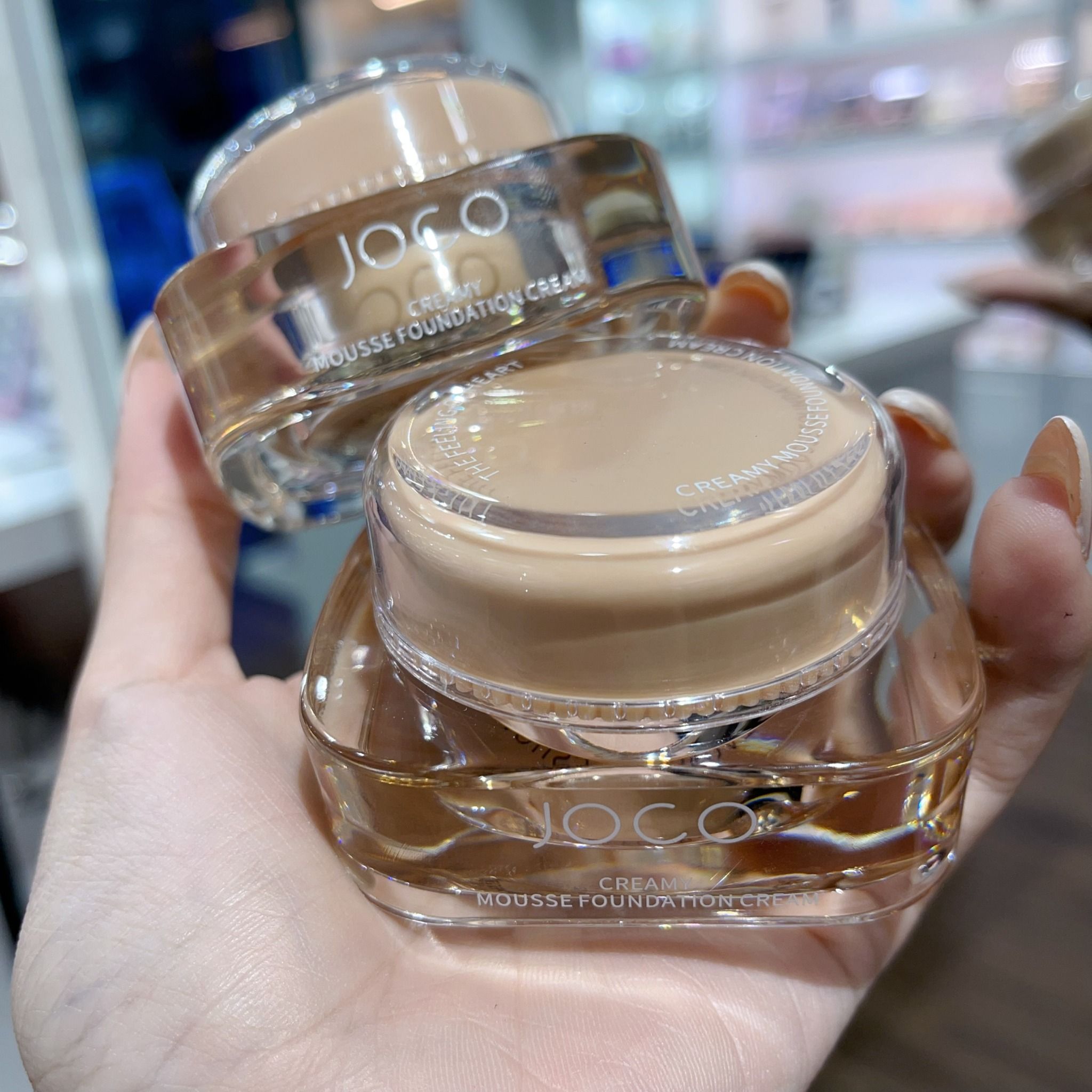 Creamy Mousse foundation kem trang điểm thương hiệu Joco