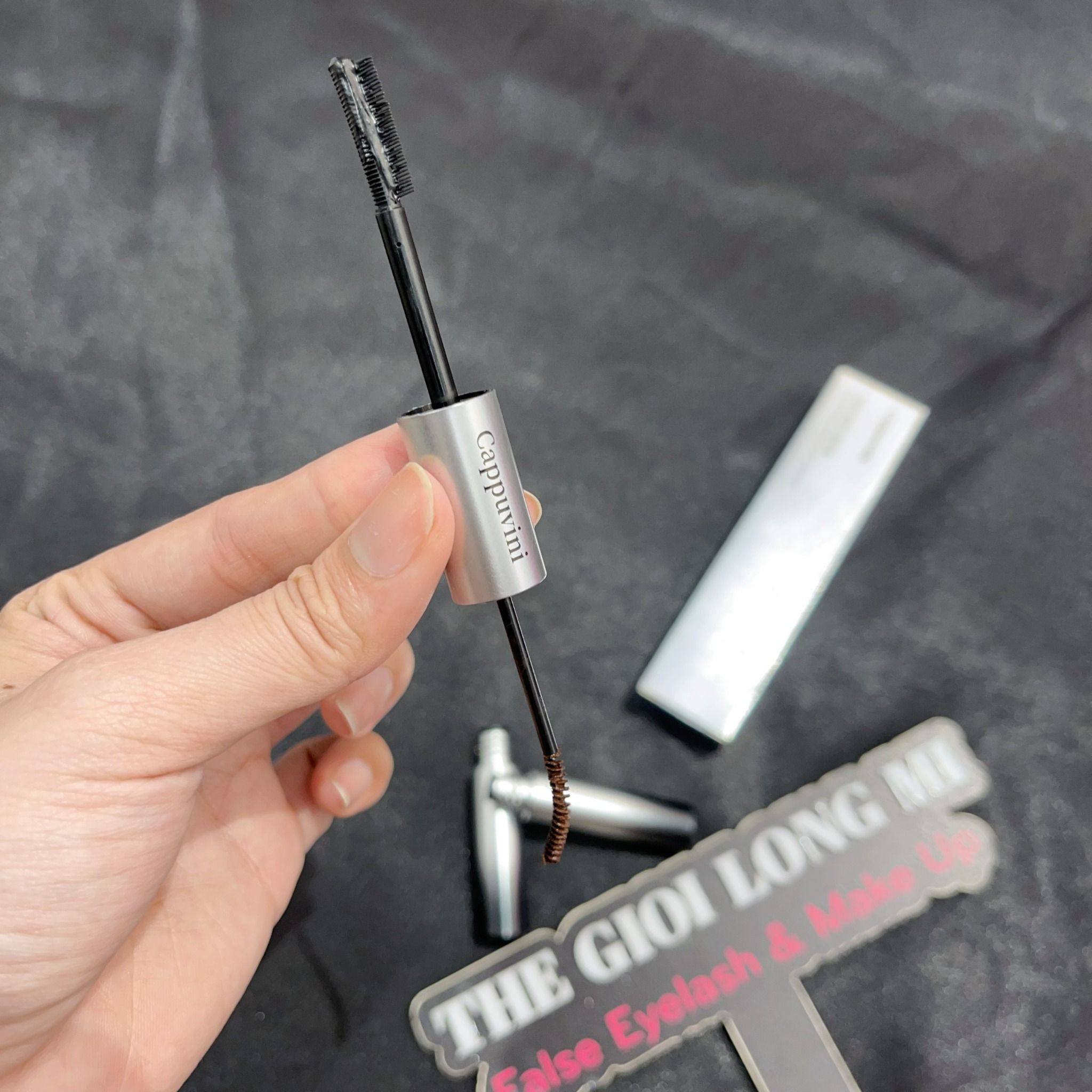 Volumizing Double Curl mascara 2 đầu nâu đen siêu tiện lợi thương hiệu Cappuvini