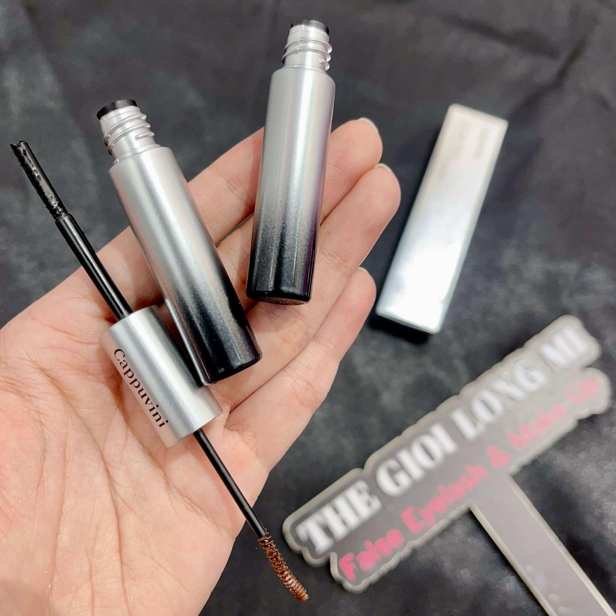 Volumizing Double Curl mascara 2 đầu nâu đen siêu tiện lợi thương hiệu Cappuvini