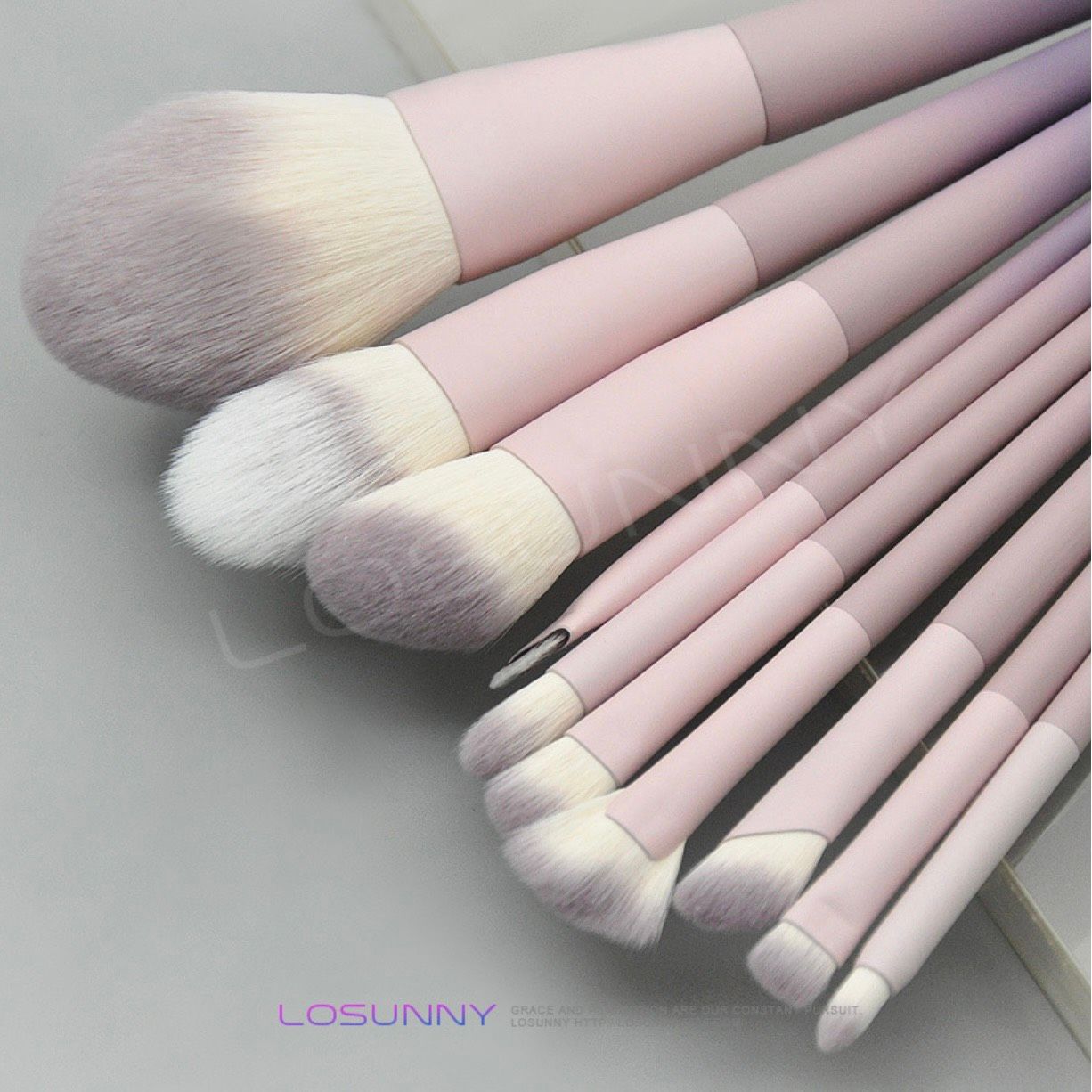 Losunny bộ cọ trang điểm cá nhân 10 cây, màu hồng pastel pha với màu tím vô cùng dễ thương