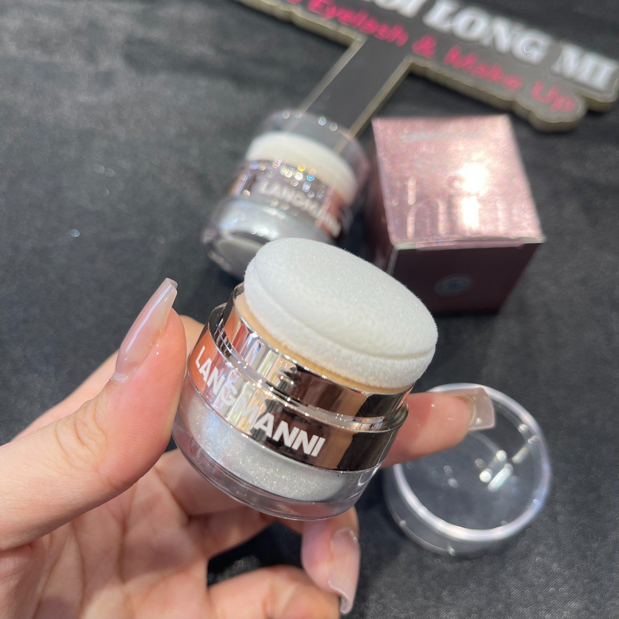 Langmanni phấn bột nhũ highlight phát sáng