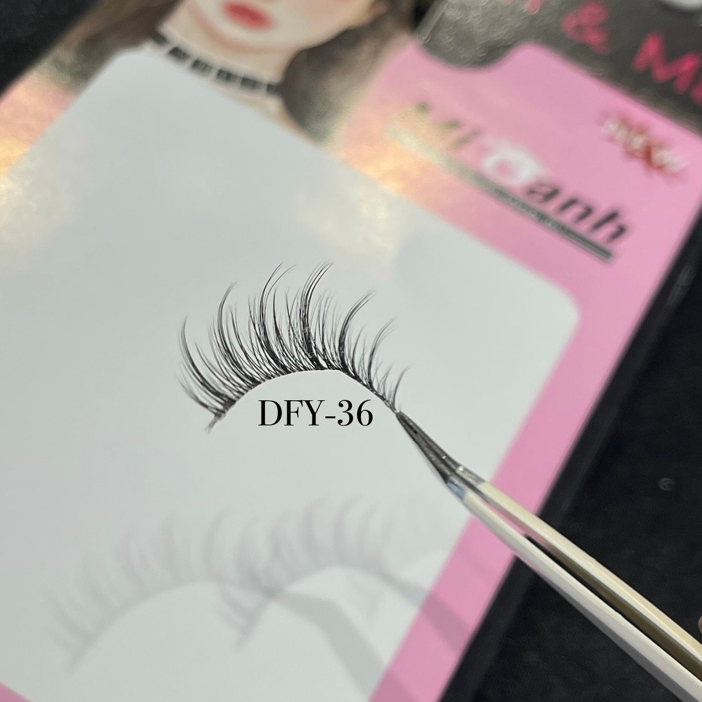 DFY-36 hộp lông mi lông chồn 5 cặp thương hiệu Mi Oanh